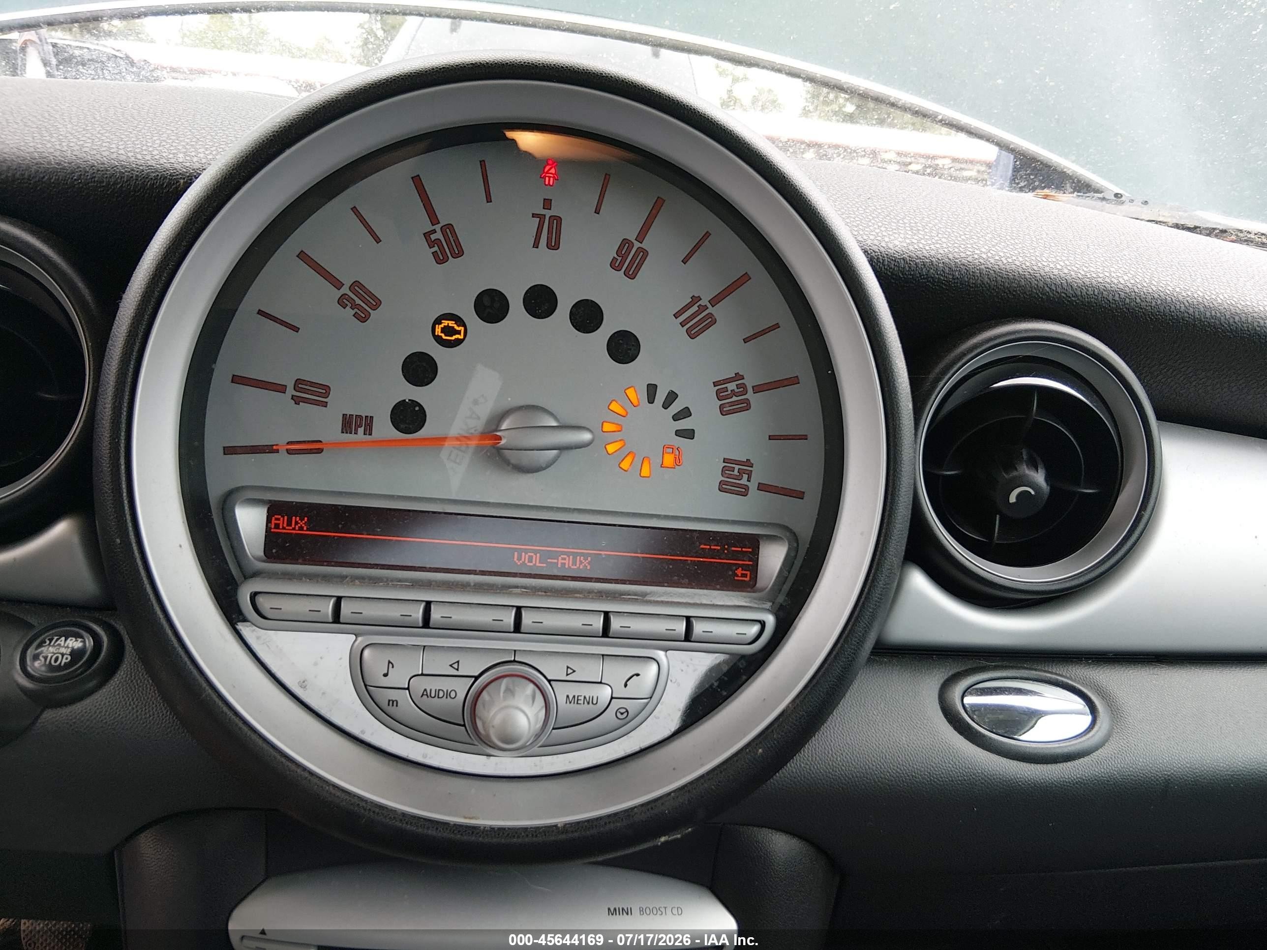 2007 Mini Cooper   Зеленый vin: WMWMF33567TU60648