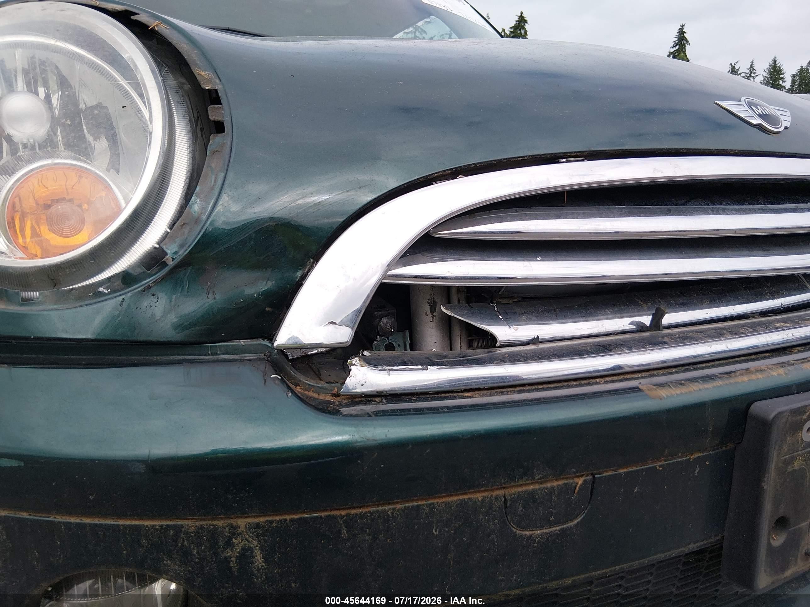 2007 Mini Cooper   Зеленый vin: WMWMF33567TU60648