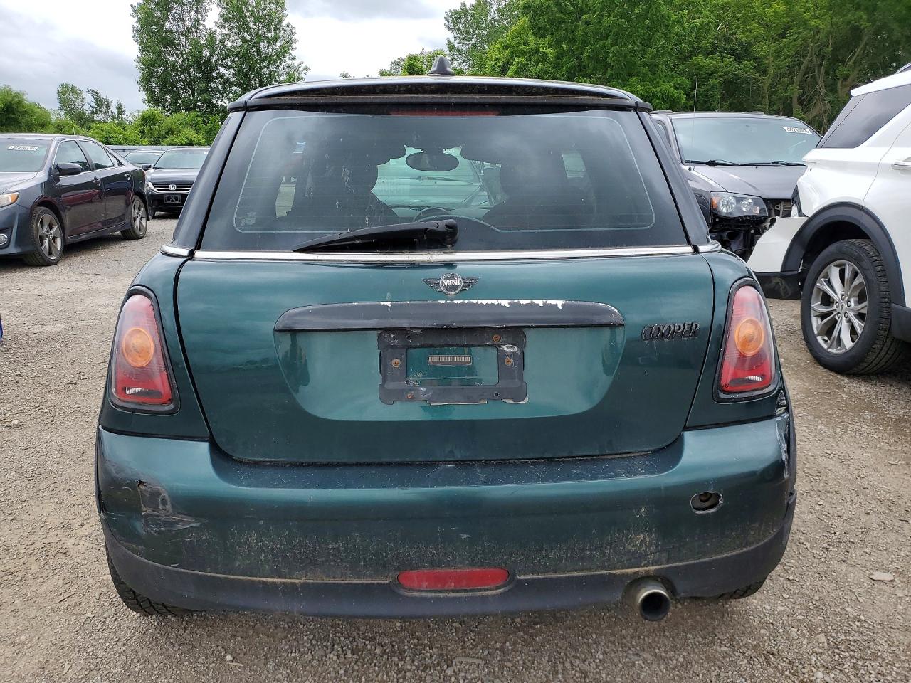 2008 Mini Cooper Green vin: WMWMF33578TU65844