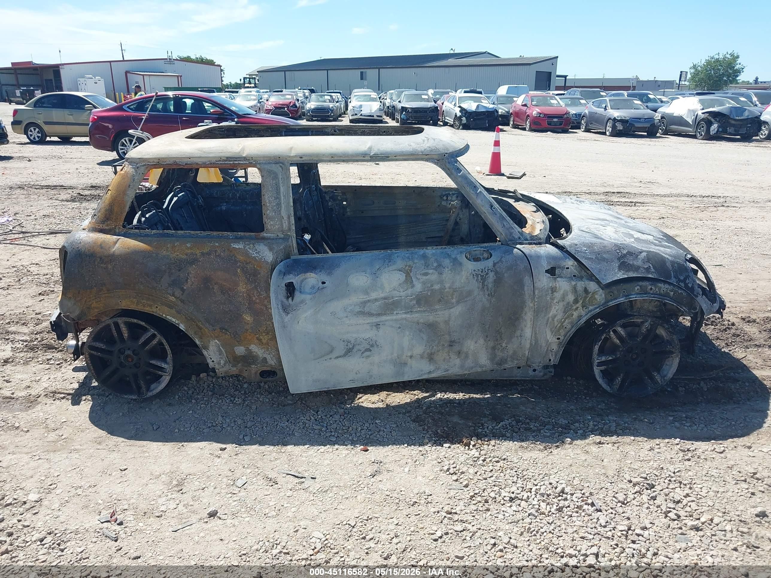 2008 Mini Cooper   Blue vin: WMWMF33588TT63131