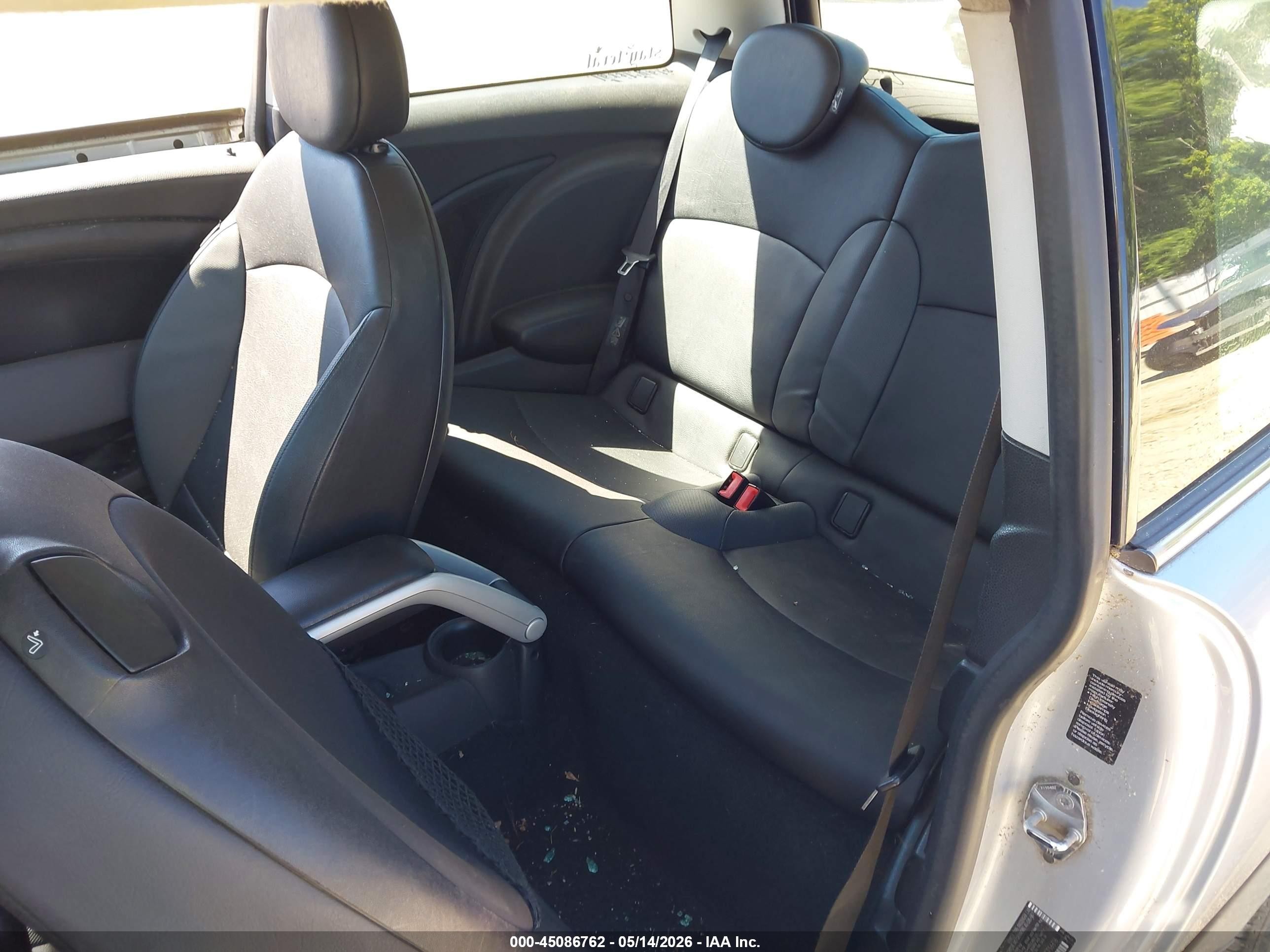 2007 Mini Cooper   Silver vin: WMWMF33597TT56316