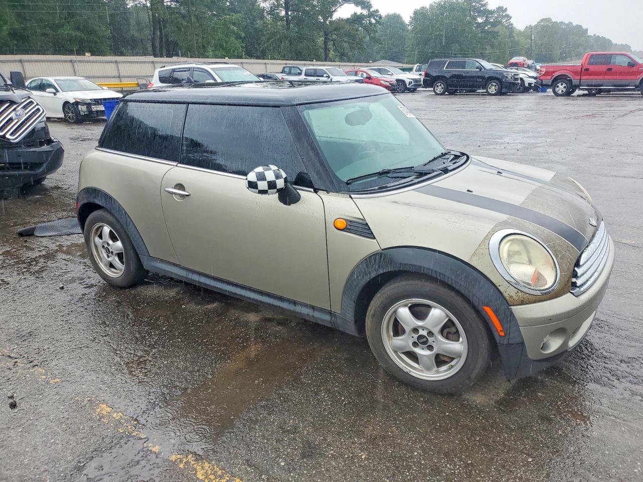 2007 Mini Cooper Green vin: WMWMF33597TT57367