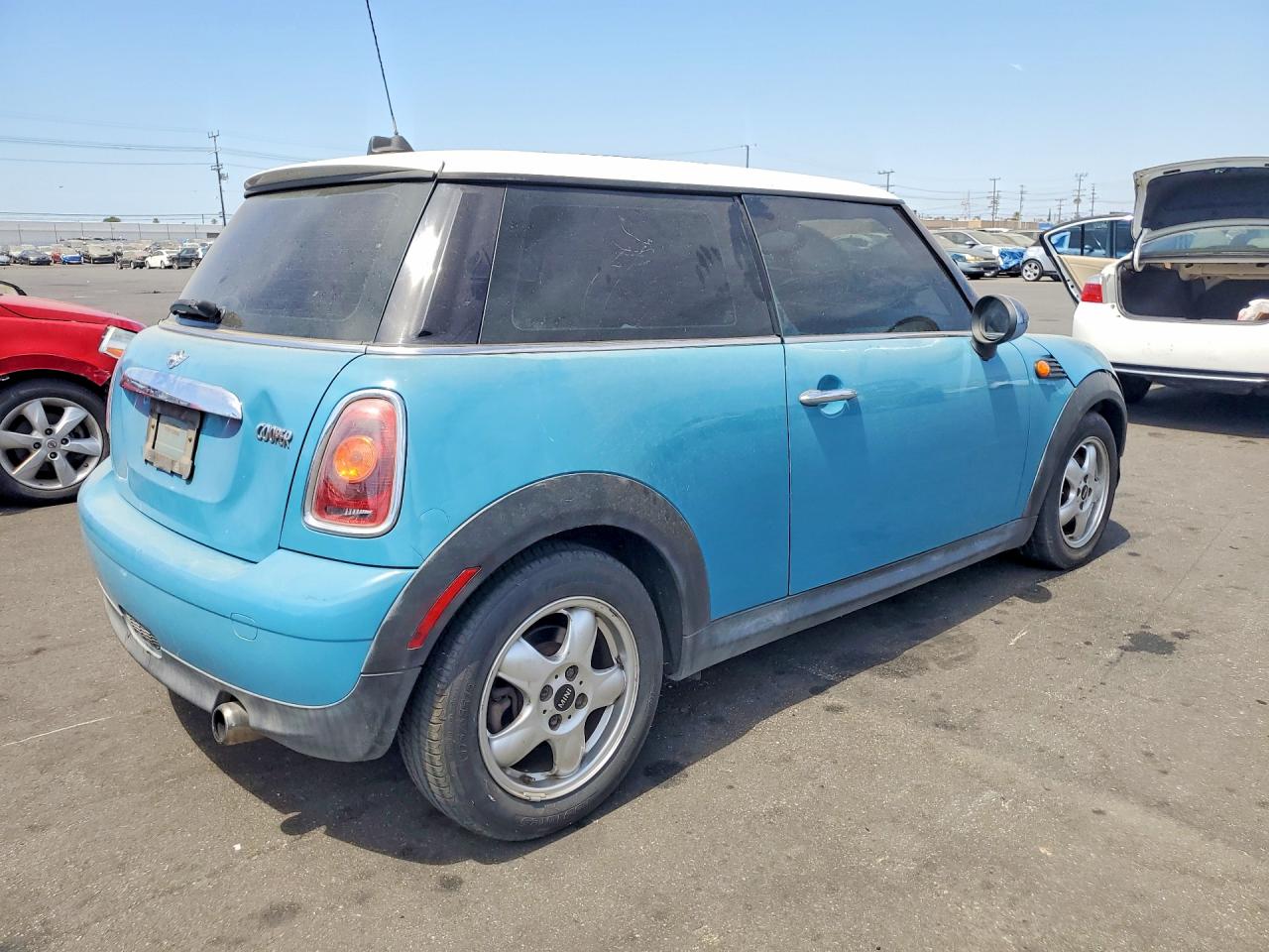 2009 Mini Cooper Синий vin: WMWMF33599TW76271