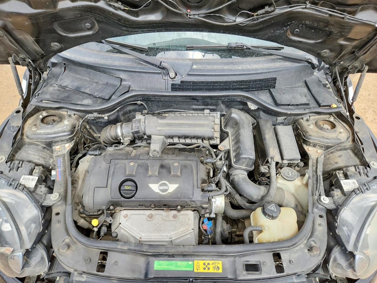 2010 Mini Cooper Черный vin: WMWMF3C51ATU78014