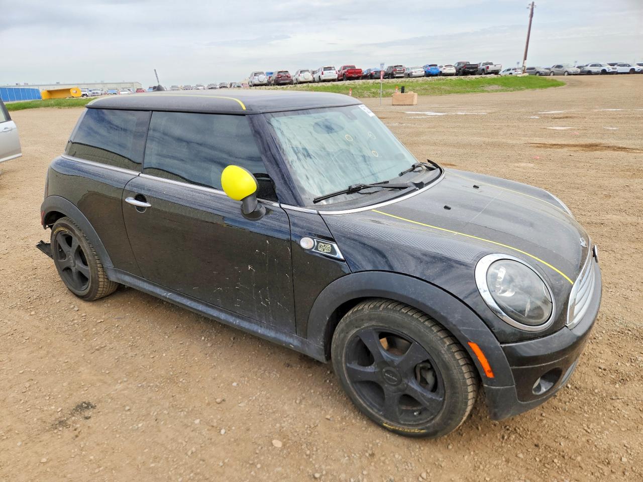 2010 Mini Cooper Черный vin: WMWMF3C51ATU78014