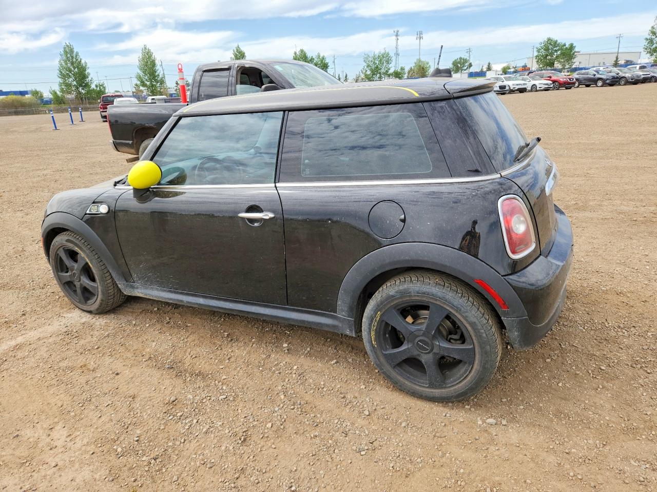 2010 Mini Cooper Черный vin: WMWMF3C51ATU78014