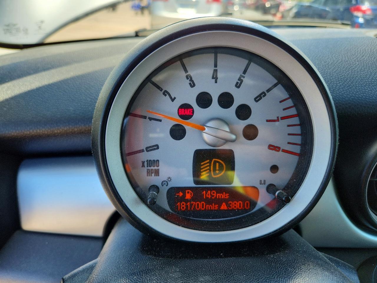 2010 Mini Cooper Silver vin: WMWMF3C51ATZ28096