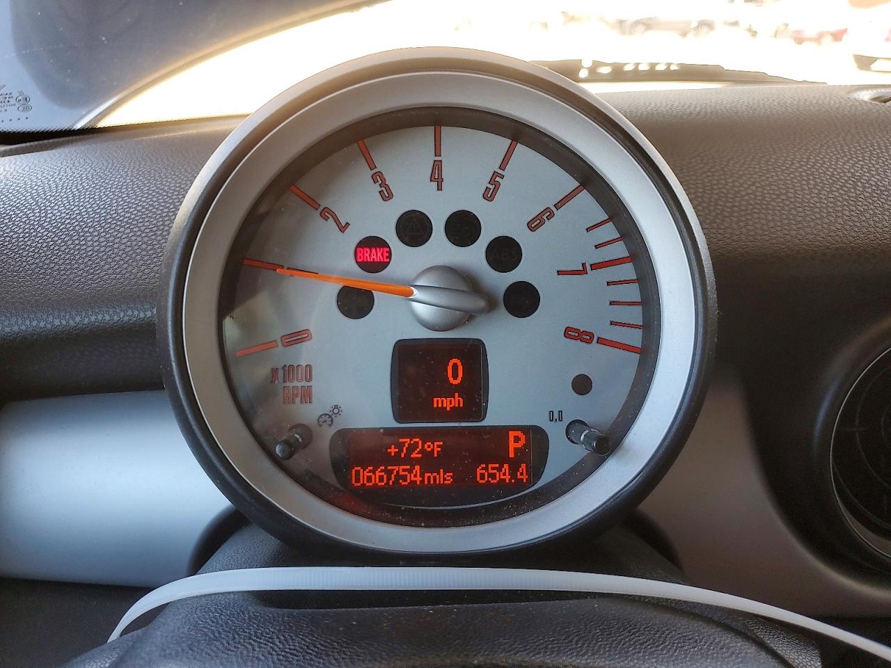 2010 Mini Cooper Blue vin: WMWMF3C51ATZ66394
