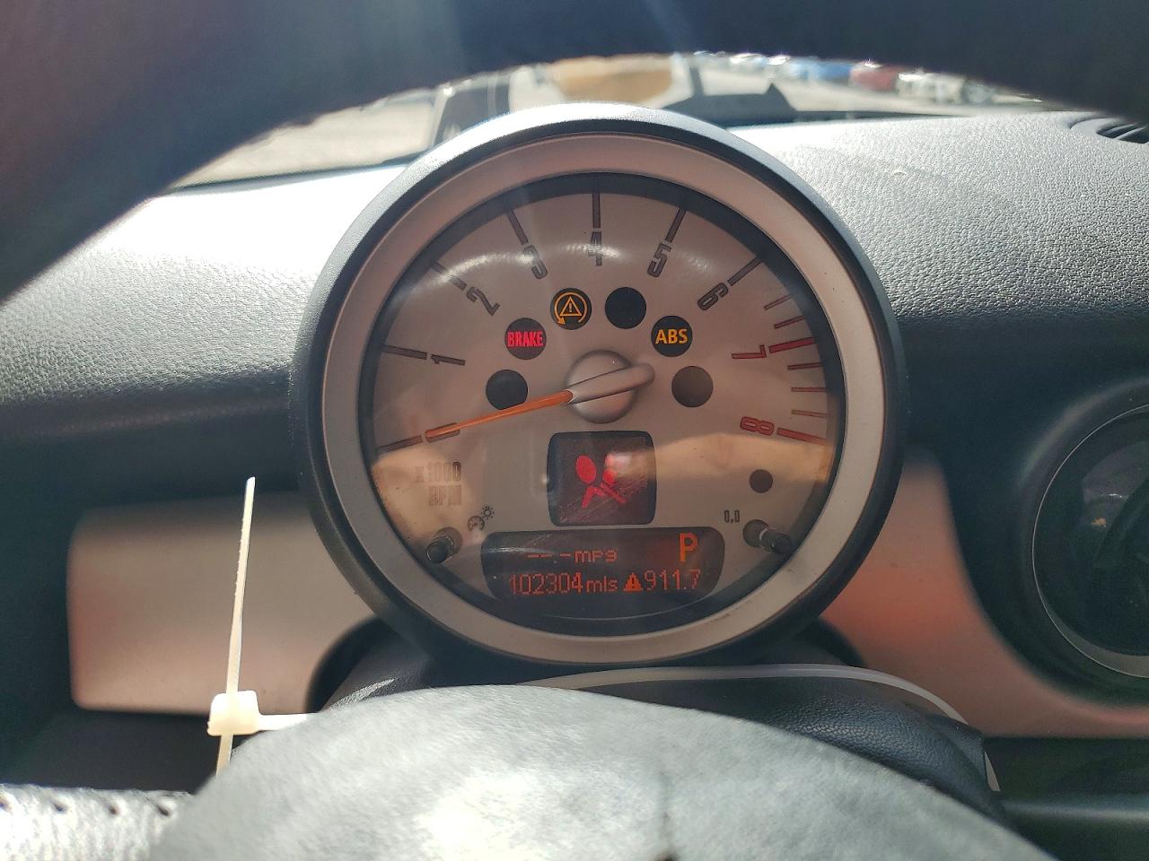 2010 Mini Cooper Красный vin: WMWMF3C52ATZ24462