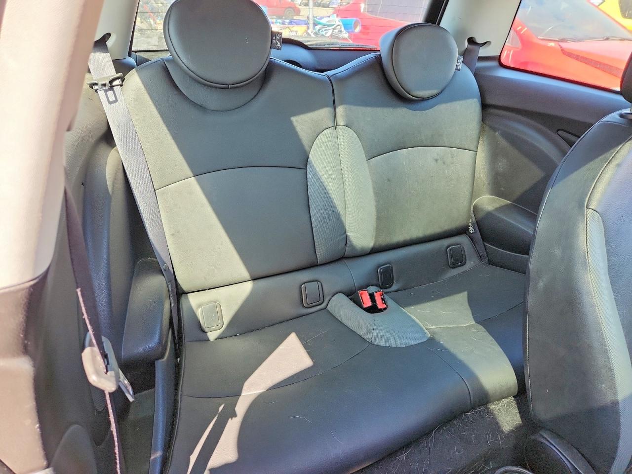 2010 Mini Cooper Blue vin: WMWMF3C52ATZ61544