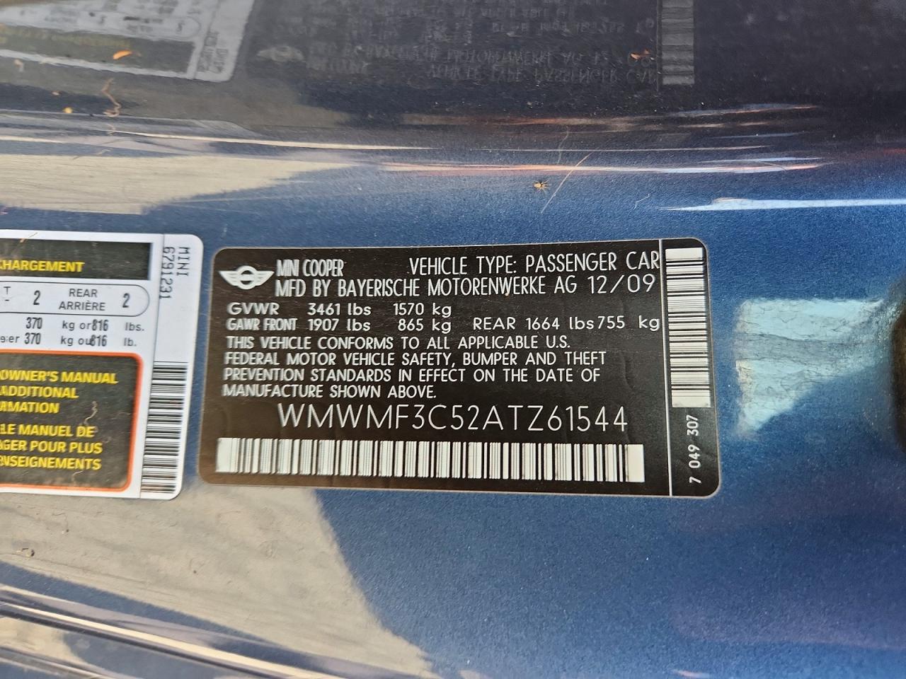 2010 Mini Cooper Blue vin: WMWMF3C52ATZ61544