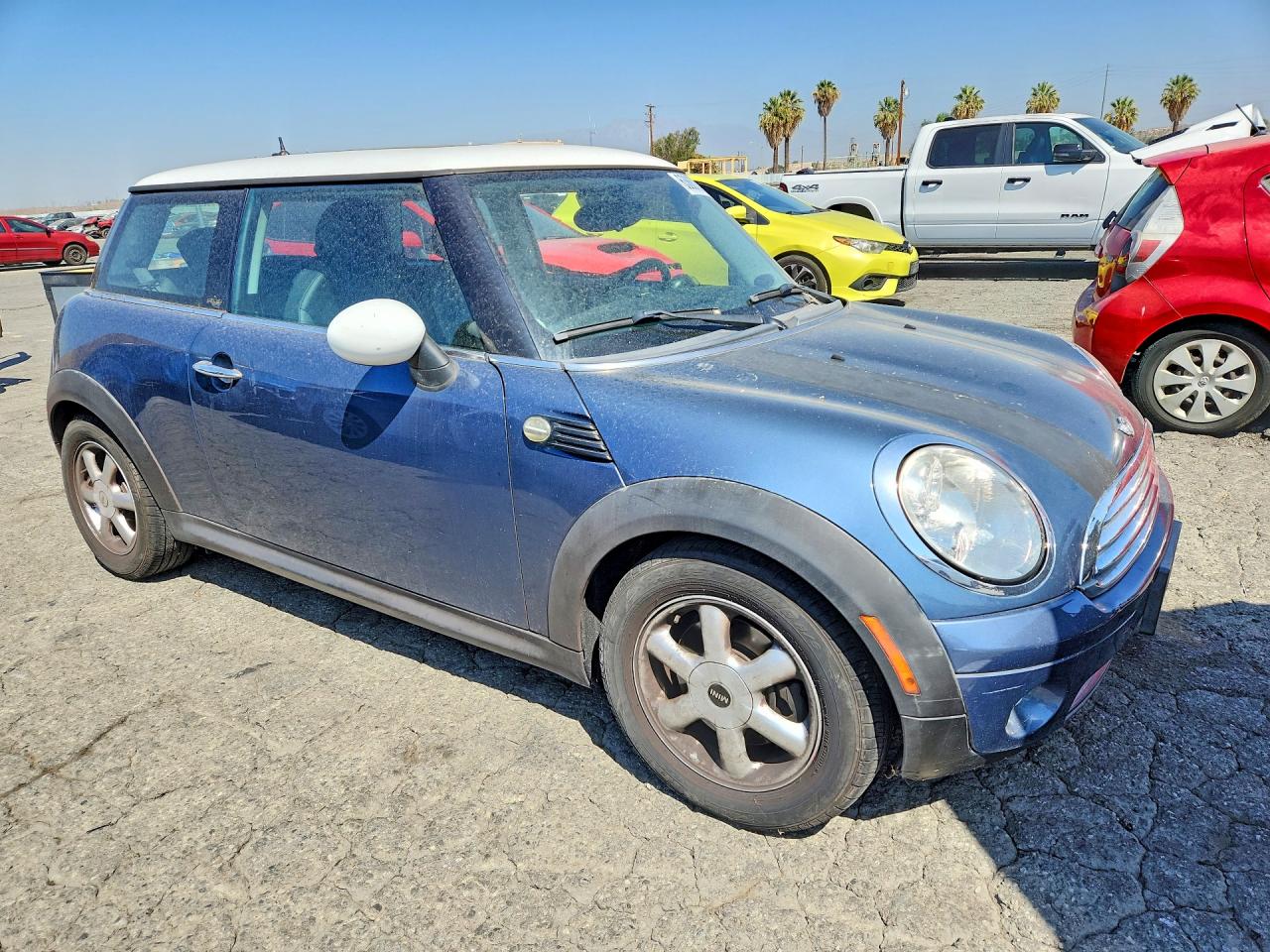 2010 Mini Cooper Blue vin: WMWMF3C52ATZ61544