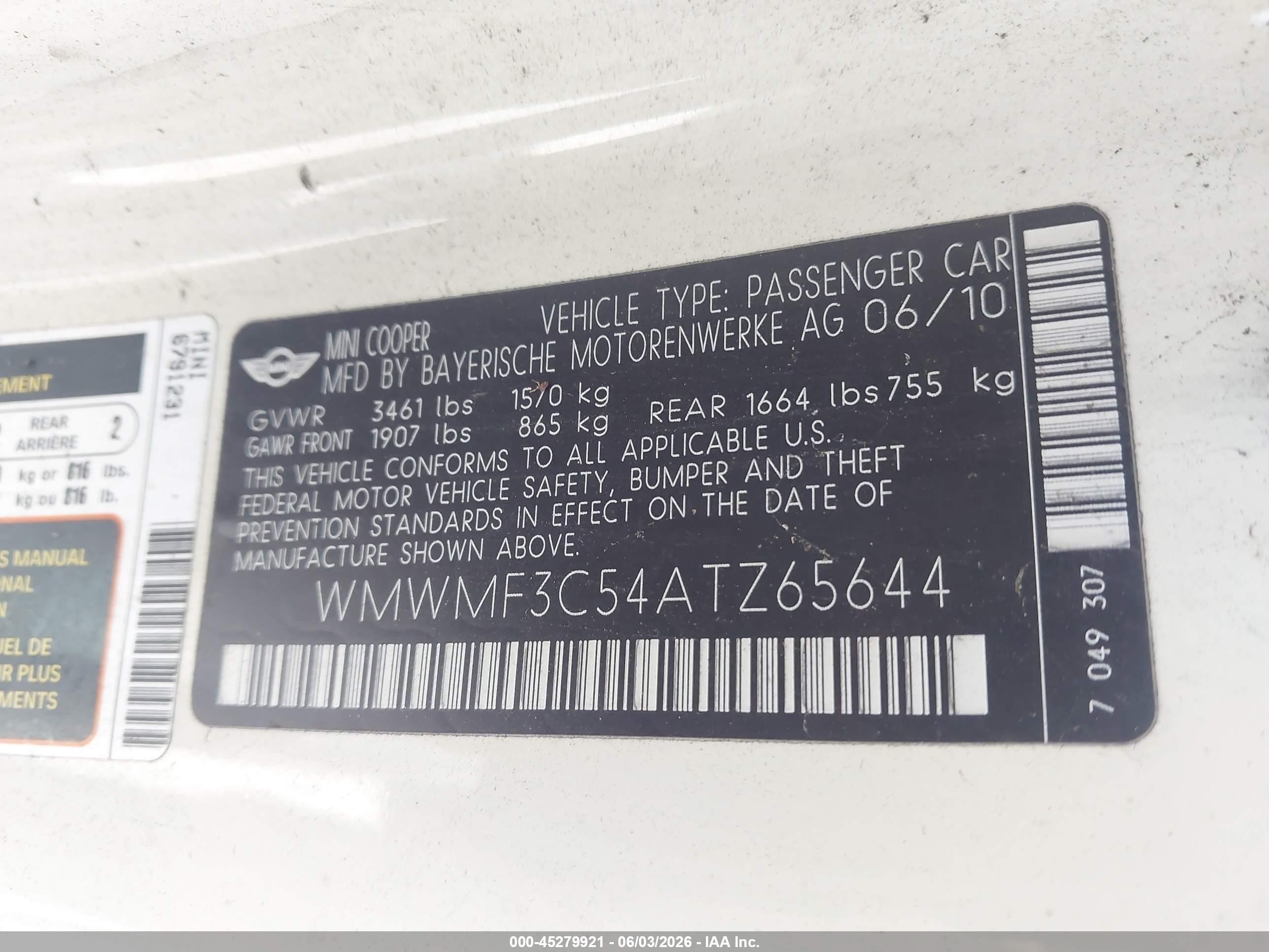 2010 Mini Cooper   Cream vin: WMWMF3C54ATZ65644