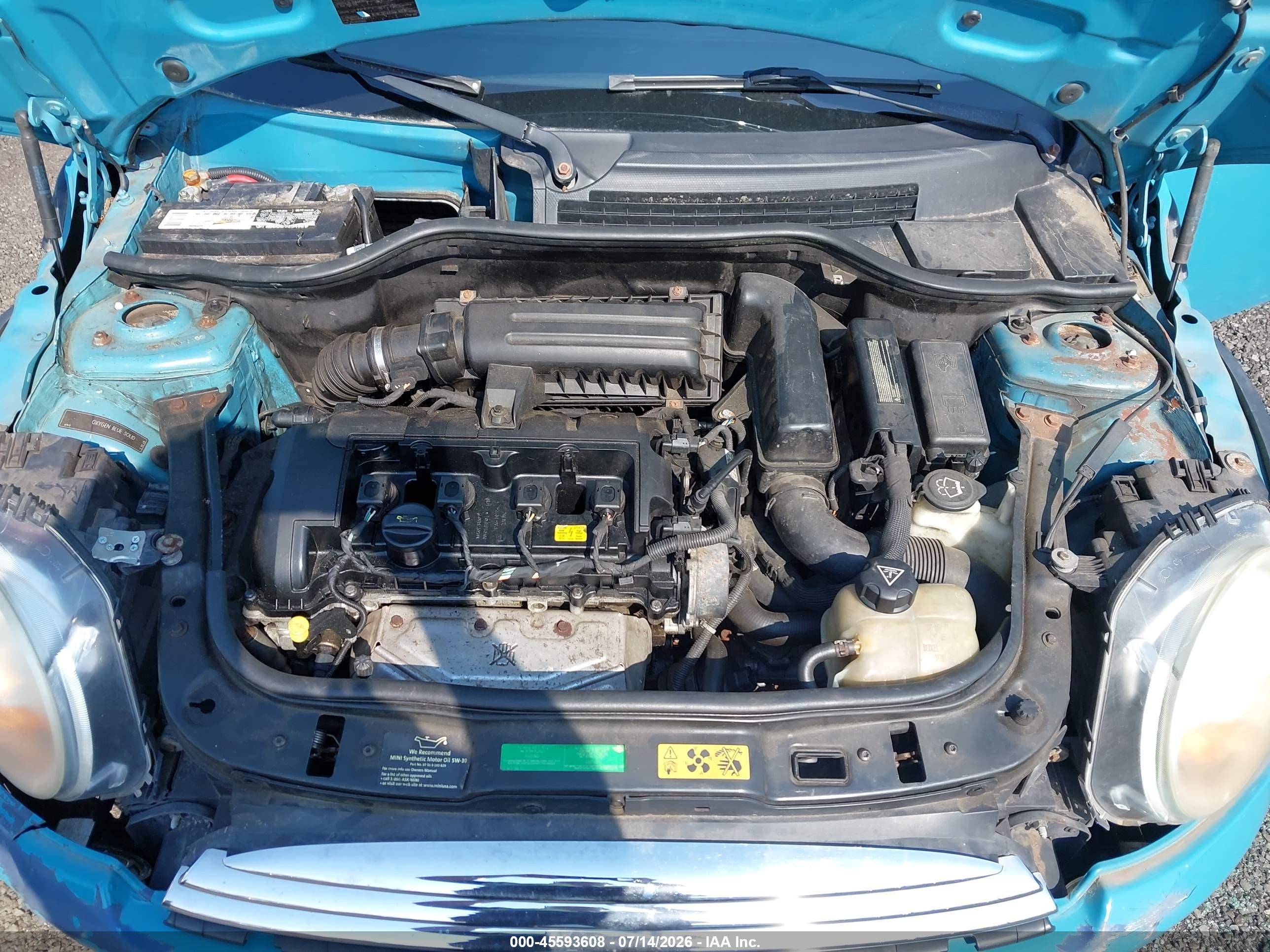 2010 Mini Cooper   Blue vin: WMWMF3C57ATZ61619
