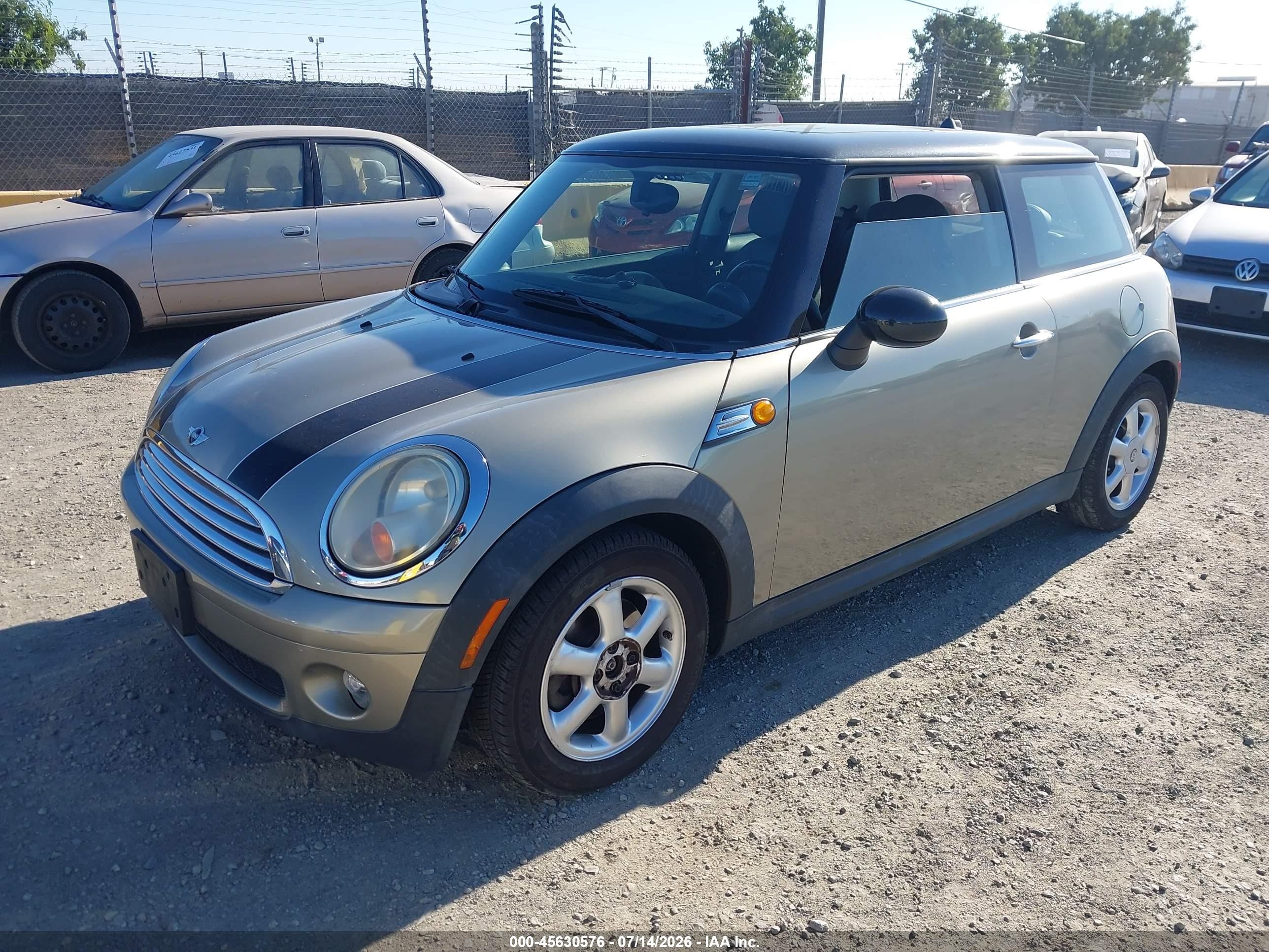 2010 Mini Cooper   Gray vin: WMWMF3C58ATZ26796
