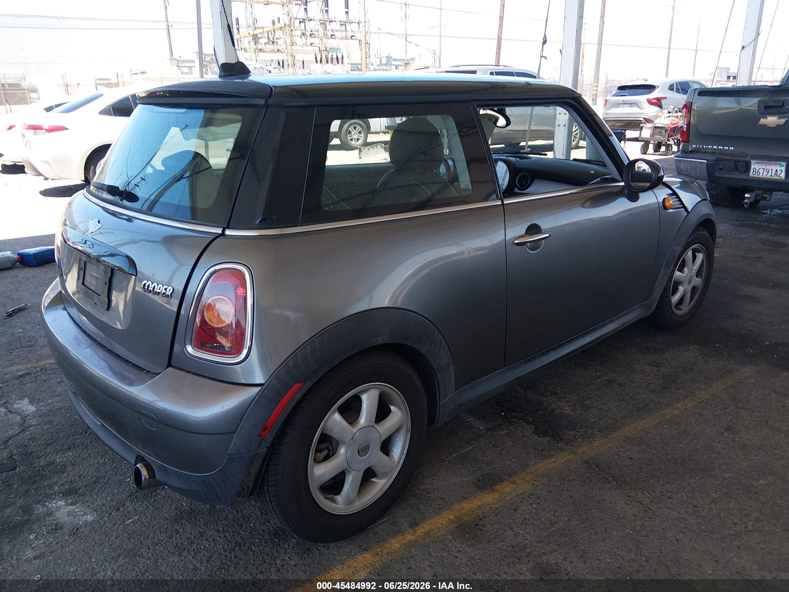 2010 Mini Cooper   Gray vin: WMWMF3C5XATZ24726