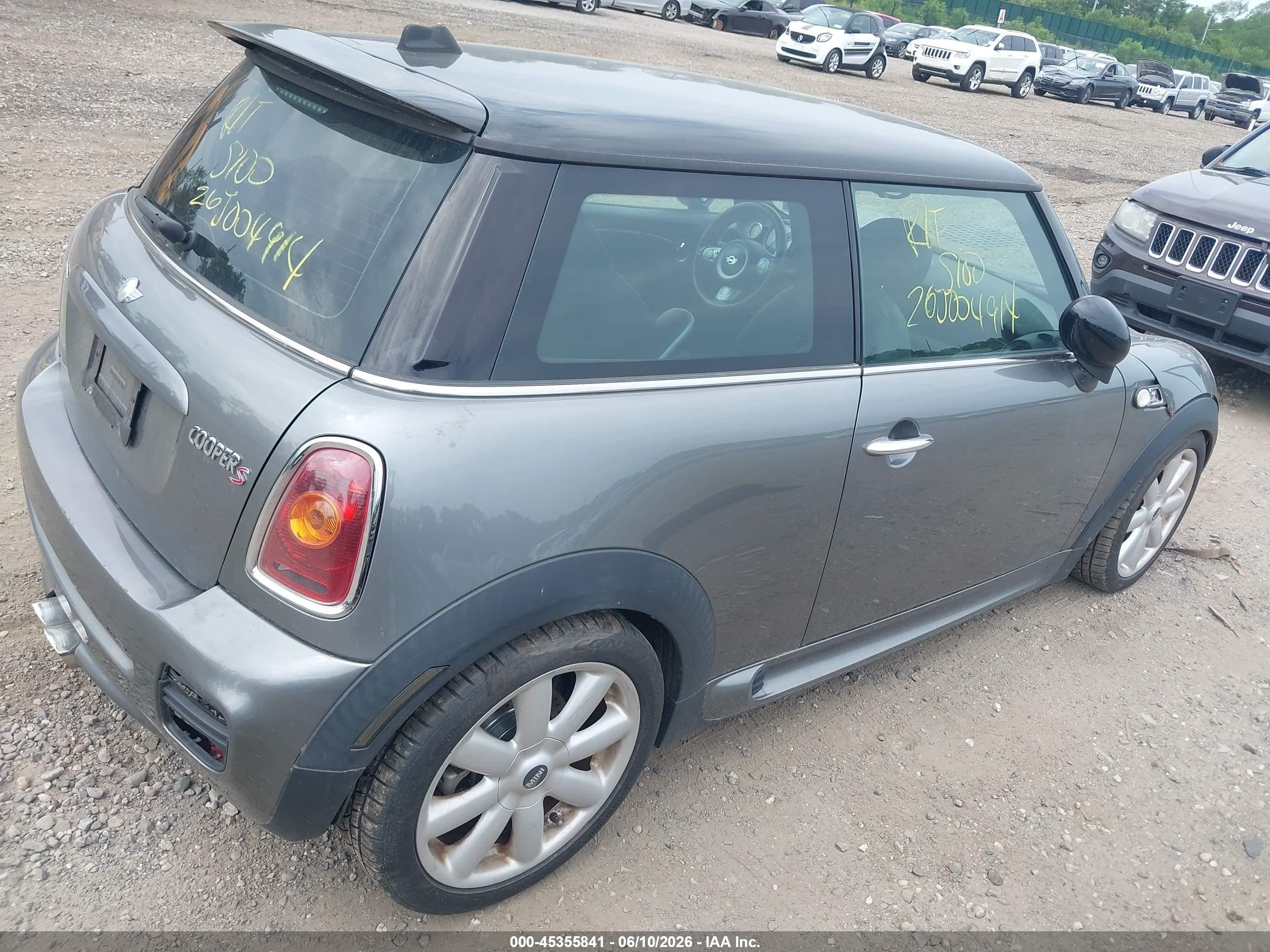 2008 Mini Cooper S   Gray vin: WMWMF73508TT91870