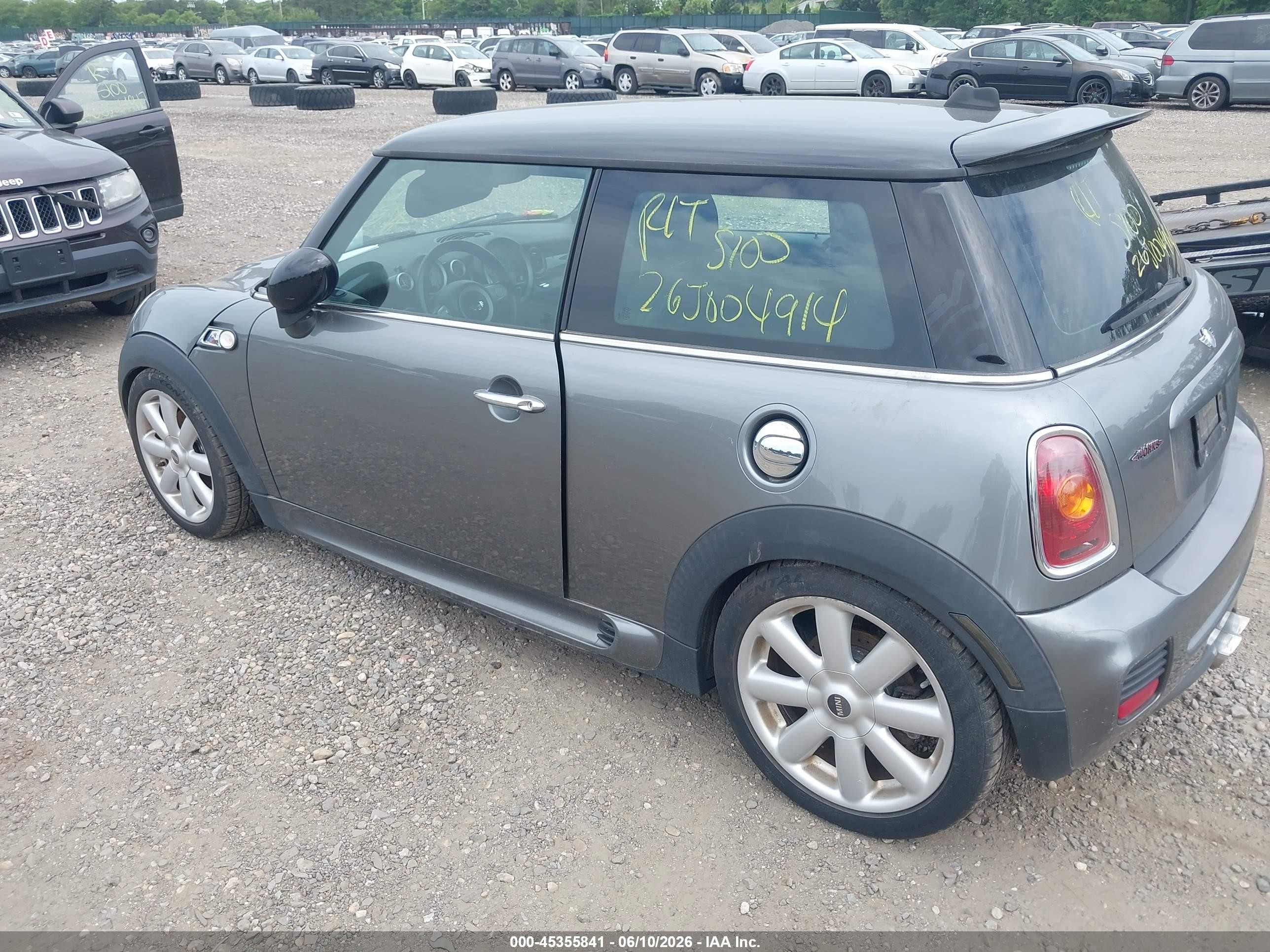 2008 Mini Cooper S   Gray vin: WMWMF73508TT91870
