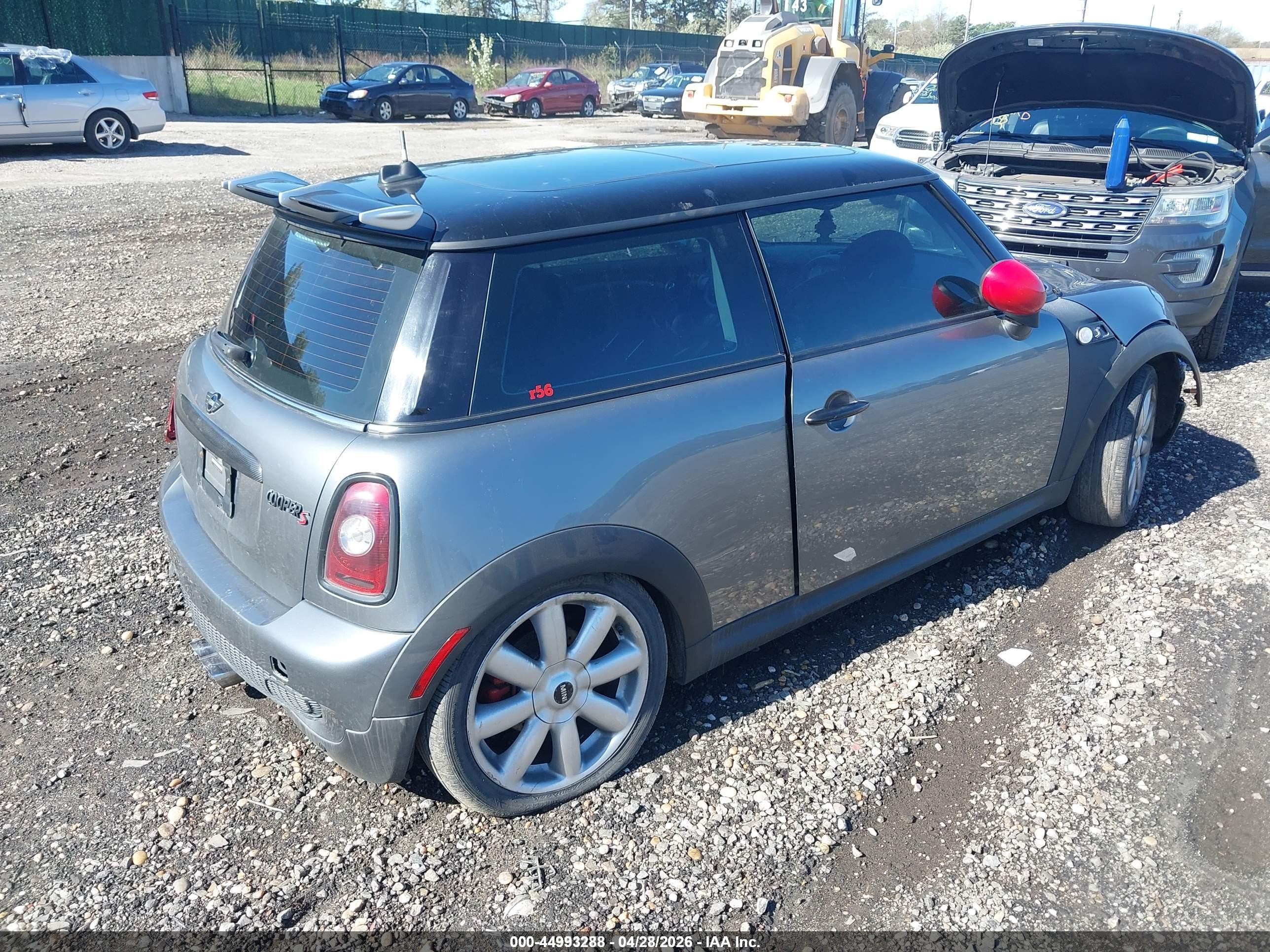 2009 Mini Cooper S   Серый vin: WMWMF73509TW84864