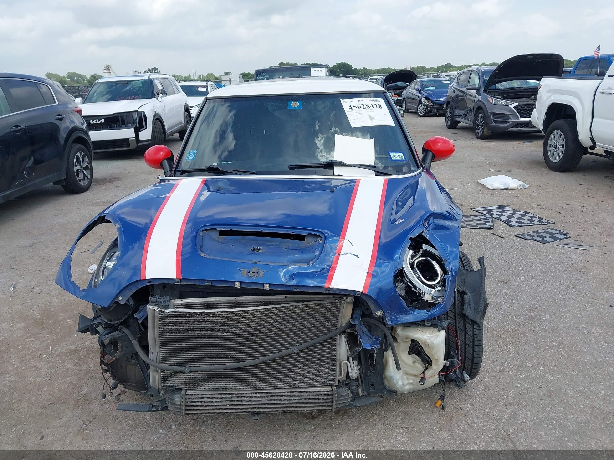 2008 Mini Cooper S   Blue vin: WMWMF73518TT90663