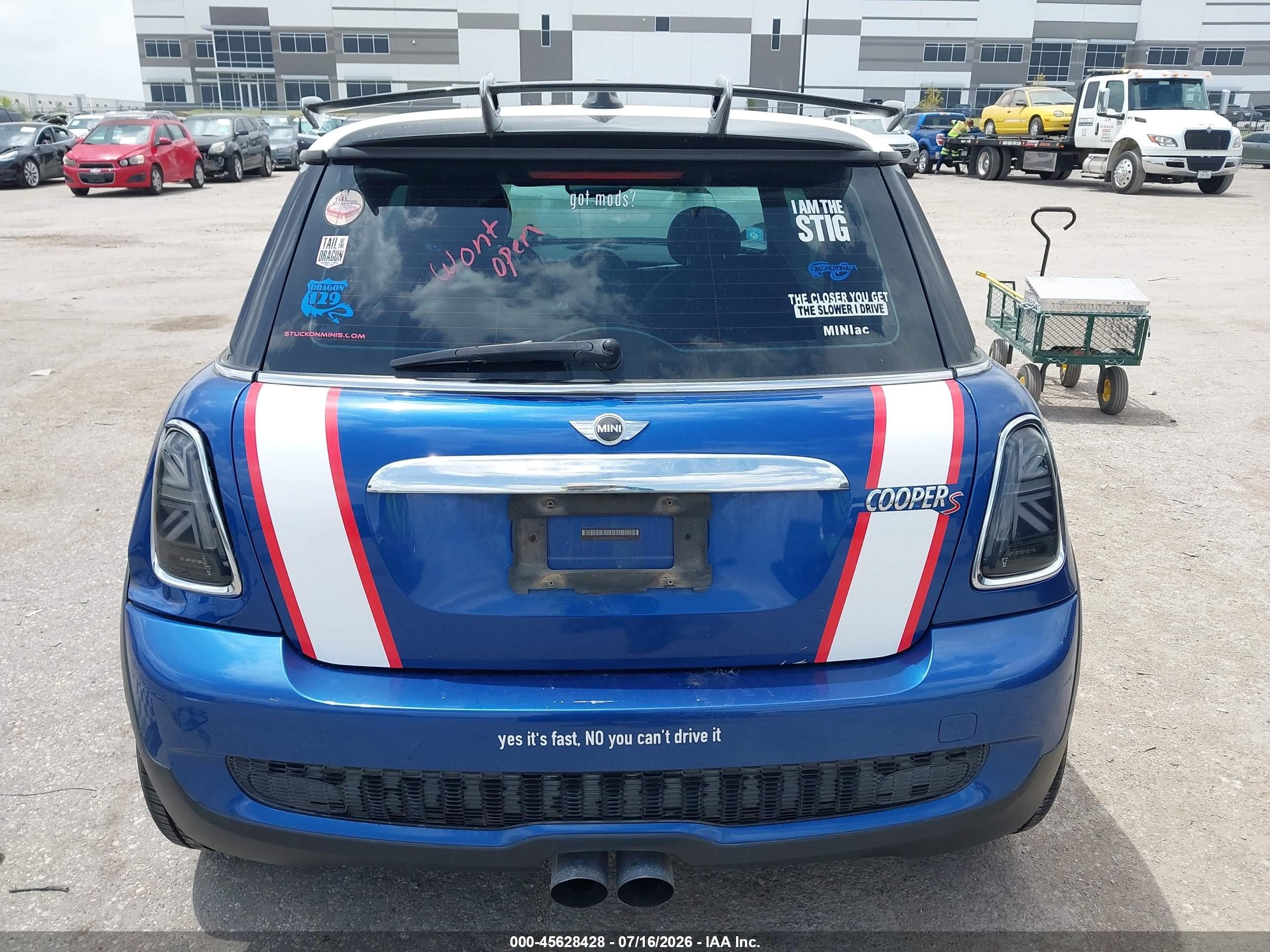 2008 Mini Cooper S   Blue vin: WMWMF73518TT90663