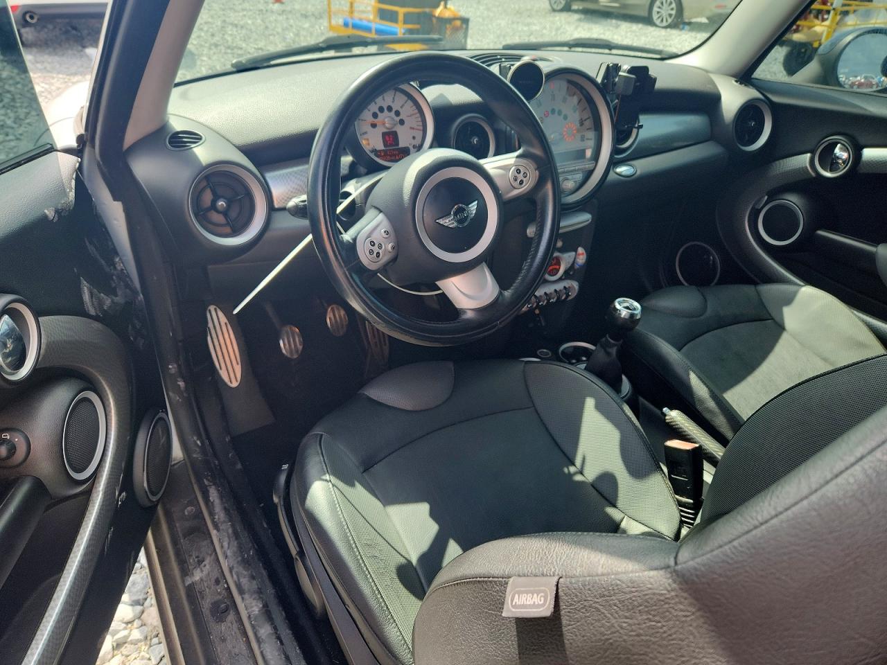 2007 Mini Cooper S Gray vin: WMWMF73527TL85003