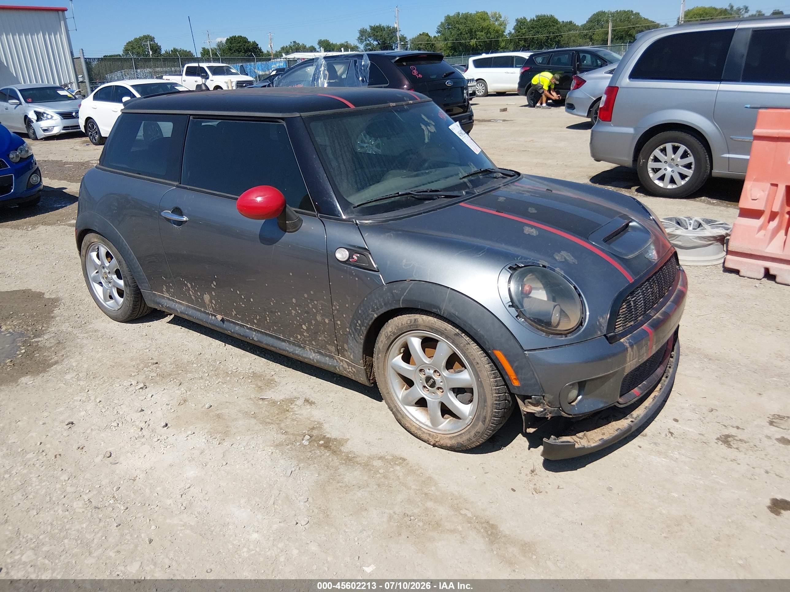 2007 Mini Cooper S   Gray vin: WMWMF73527TT85907
