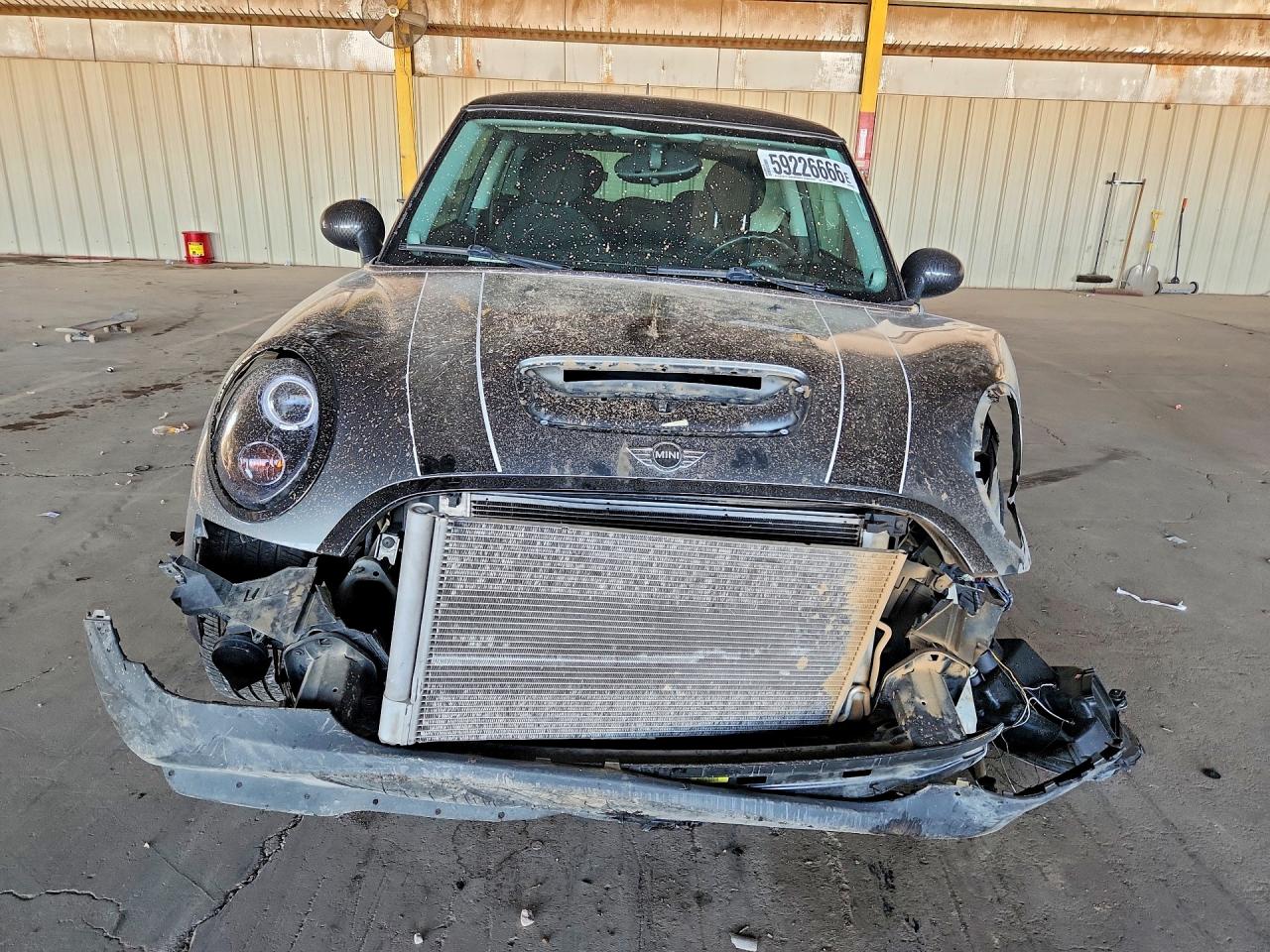2008 Mini Cooper S Gray vin: WMWMF73528TT89358