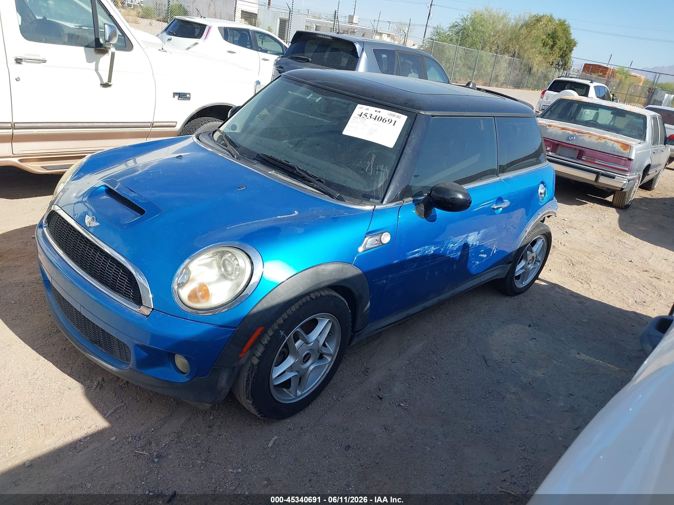 2008 Mini Cooper S   Blue vin: WMWMF73528TV33944