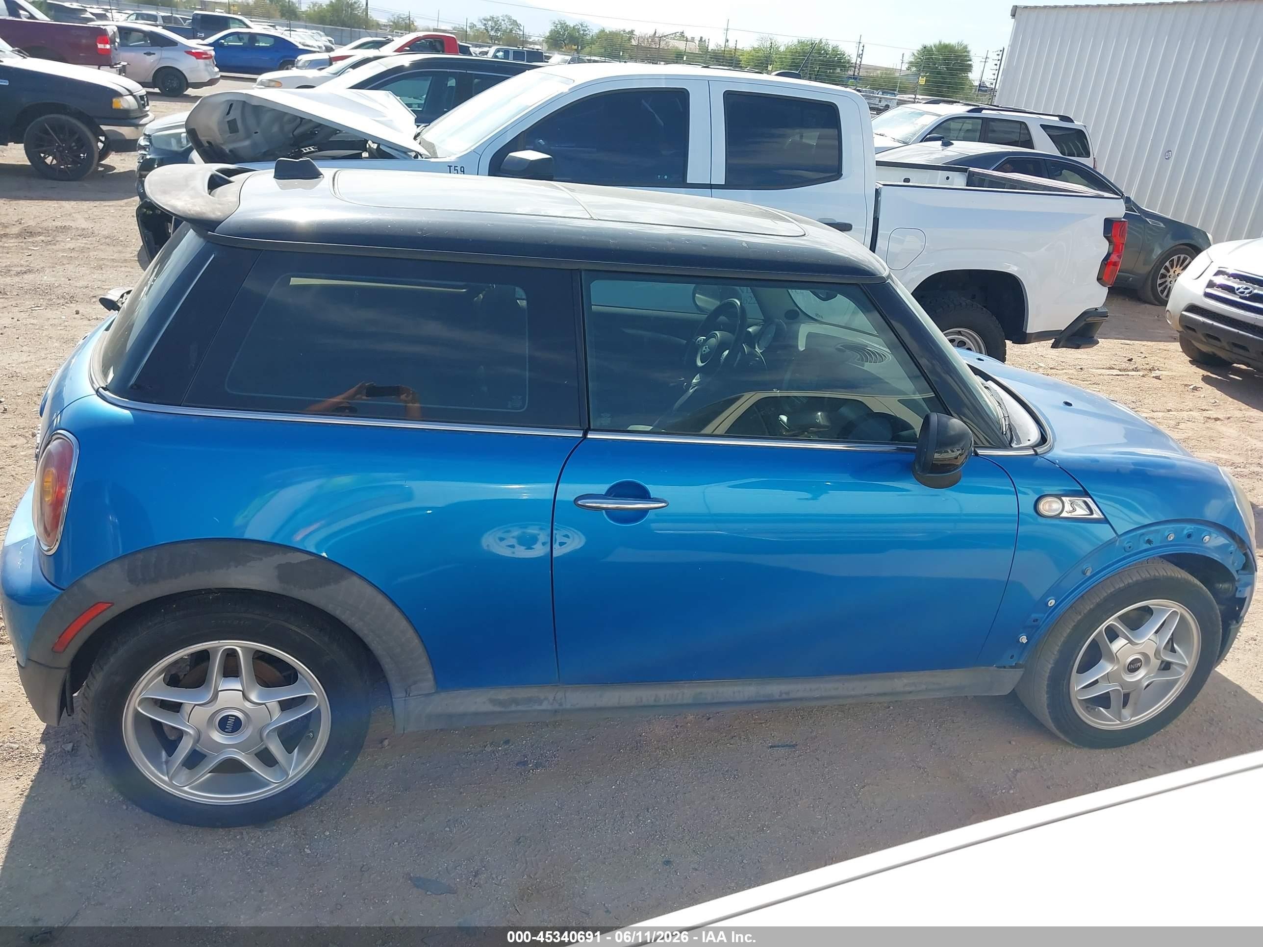 2008 Mini Cooper S   Blue vin: WMWMF73528TV33944