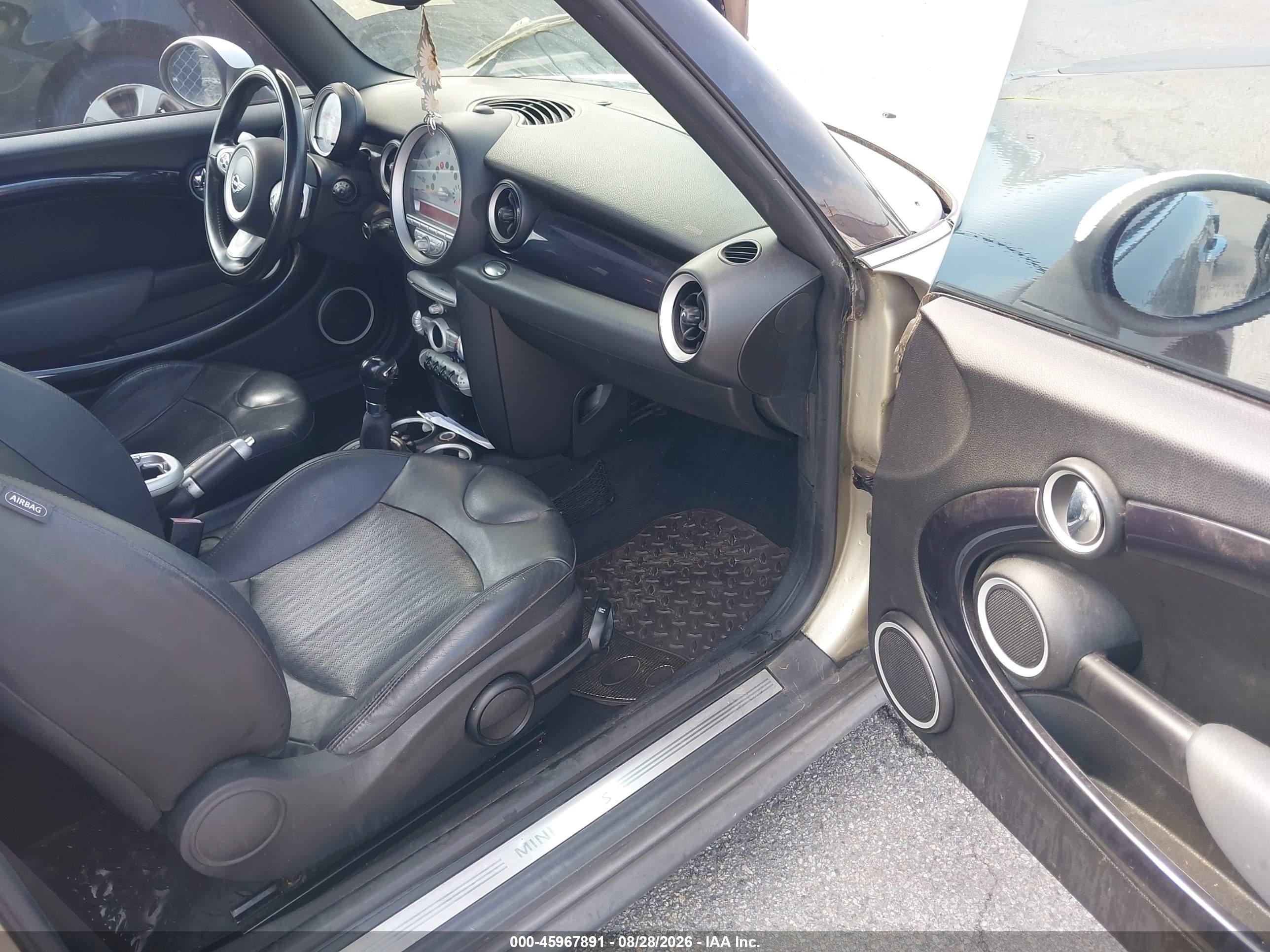 2007 Mini Cooper S   Green vin: WMWMF73537TL90517