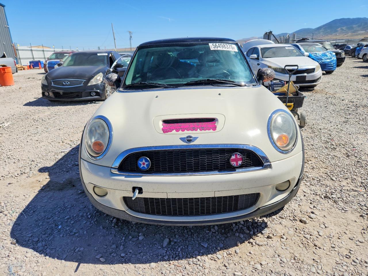 2007 Mini Cooper S Beige vin: WMWMF73537TT84037