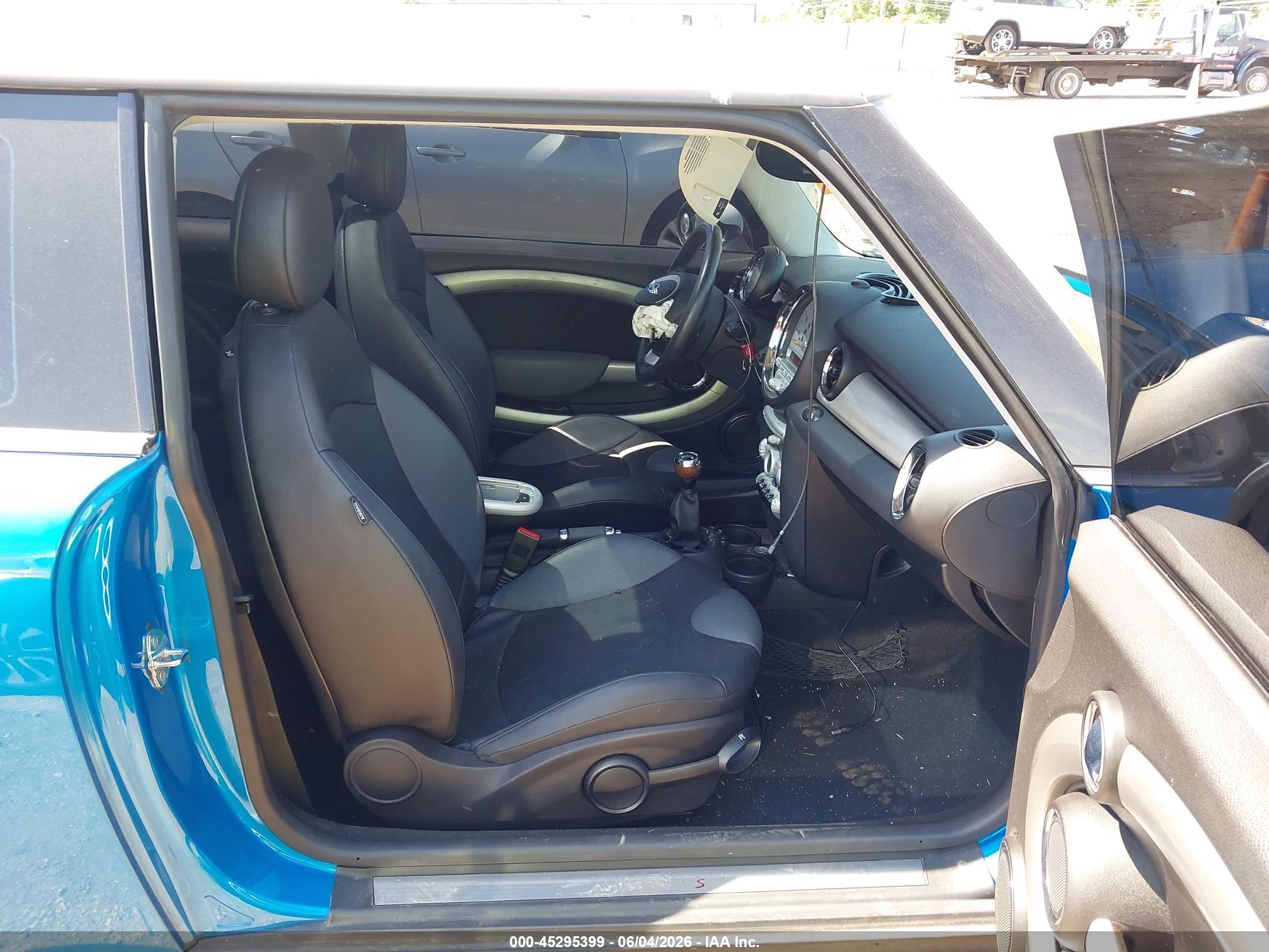 2007 Mini Cooper S   Blue vin: WMWMF73547TL83091