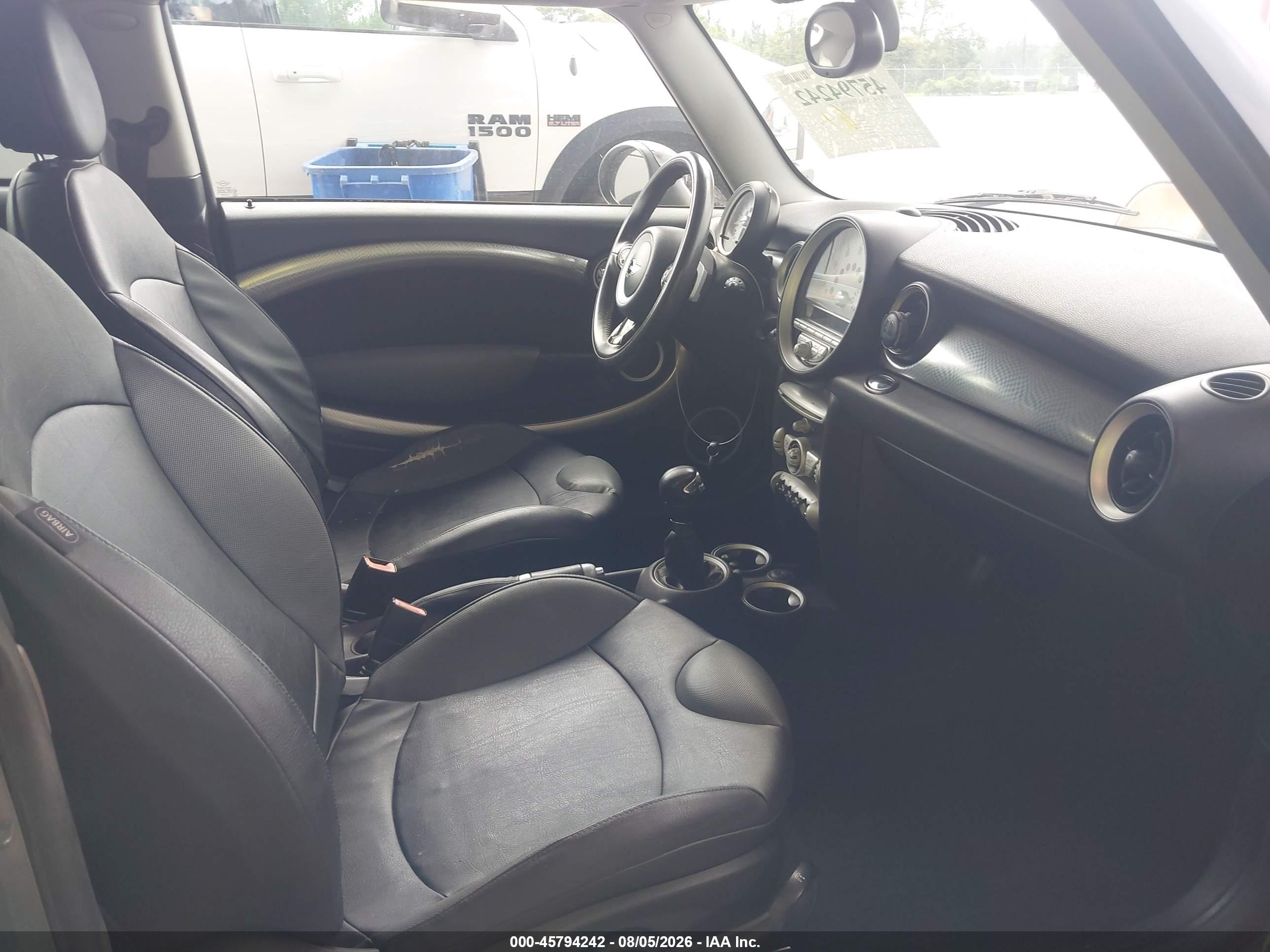 2007 Mini Cooper S   Gray vin: WMWMF73547TV31479