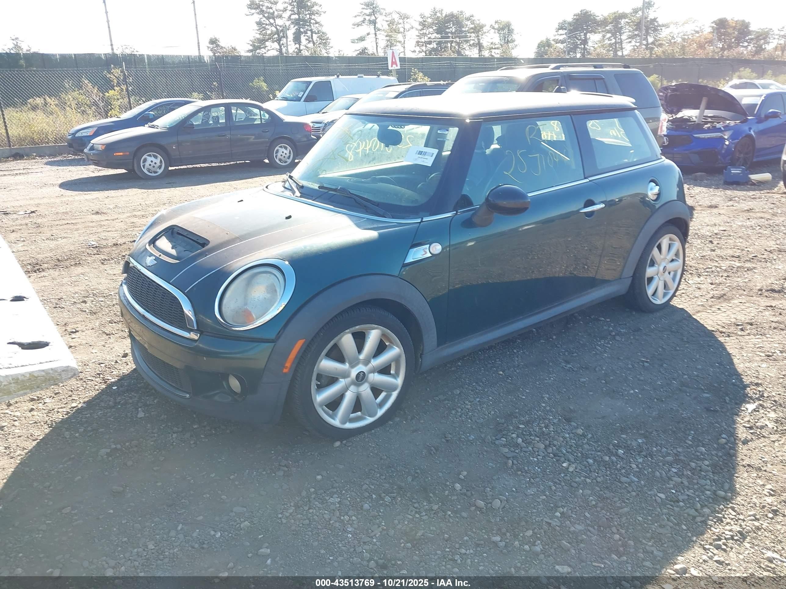 2008 Mini Cooper S   Green vin: WMWMF73548TT86896