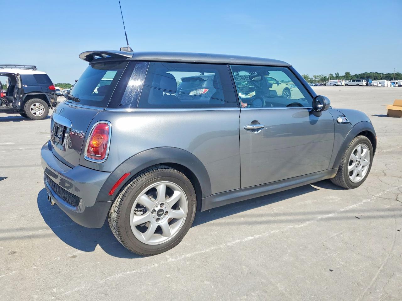 2008 Mini Cooper S Gray vin: WMWMF73548TV35260