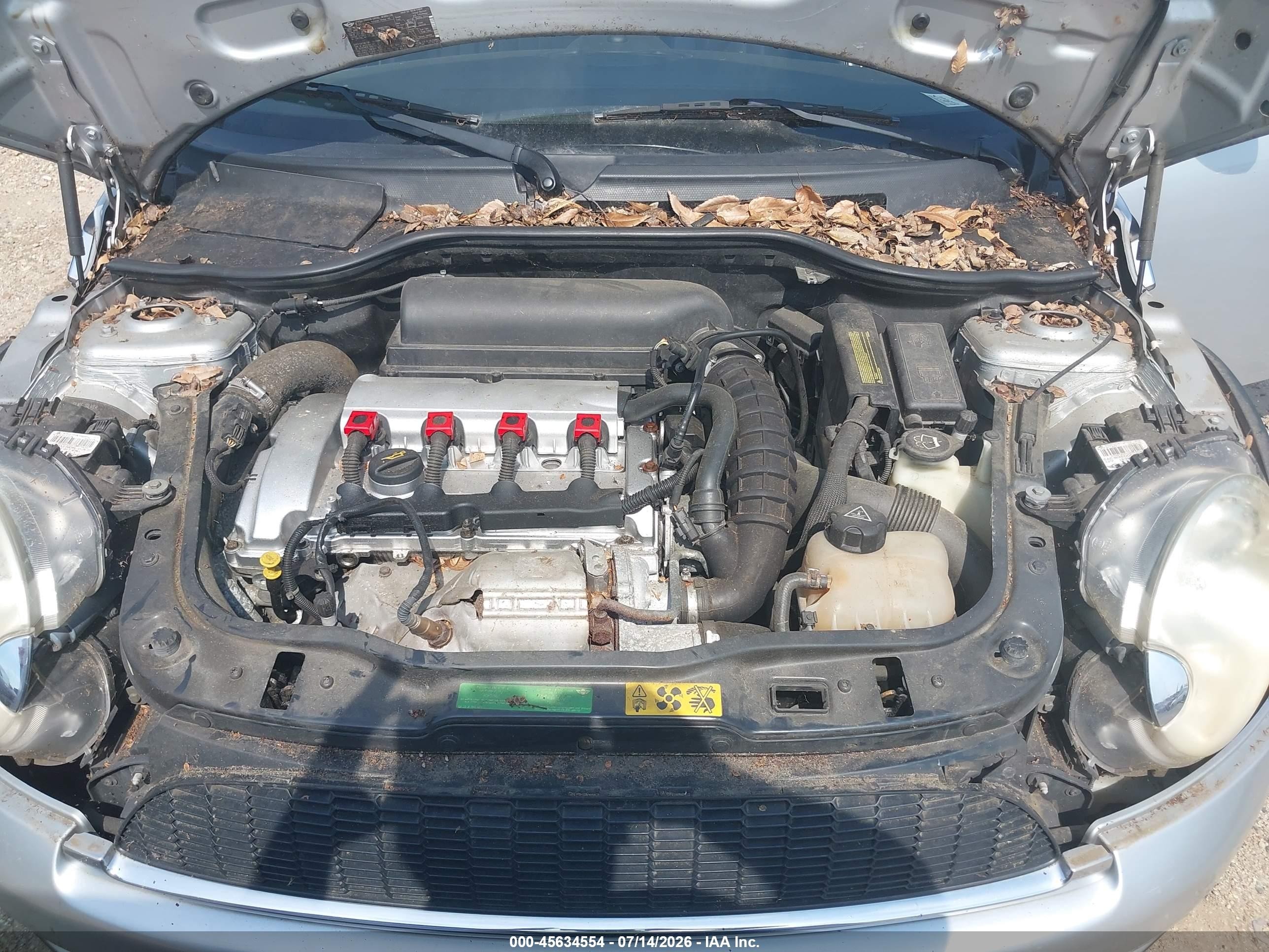 2007 Mini Cooper S   Silver vin: WMWMF73557TT81334