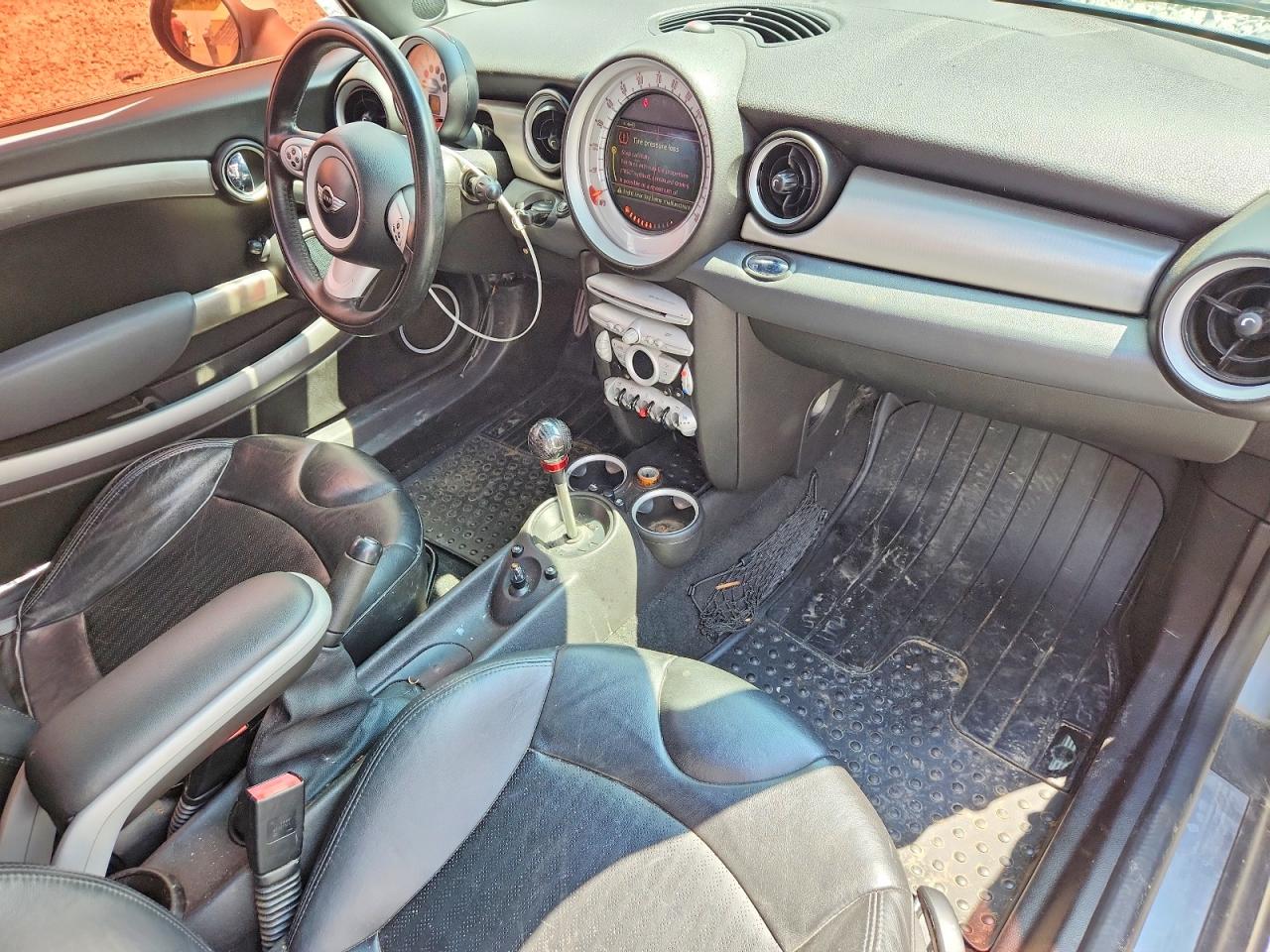 2007 Mini Cooper S Gray vin: WMWMF73557TT82161