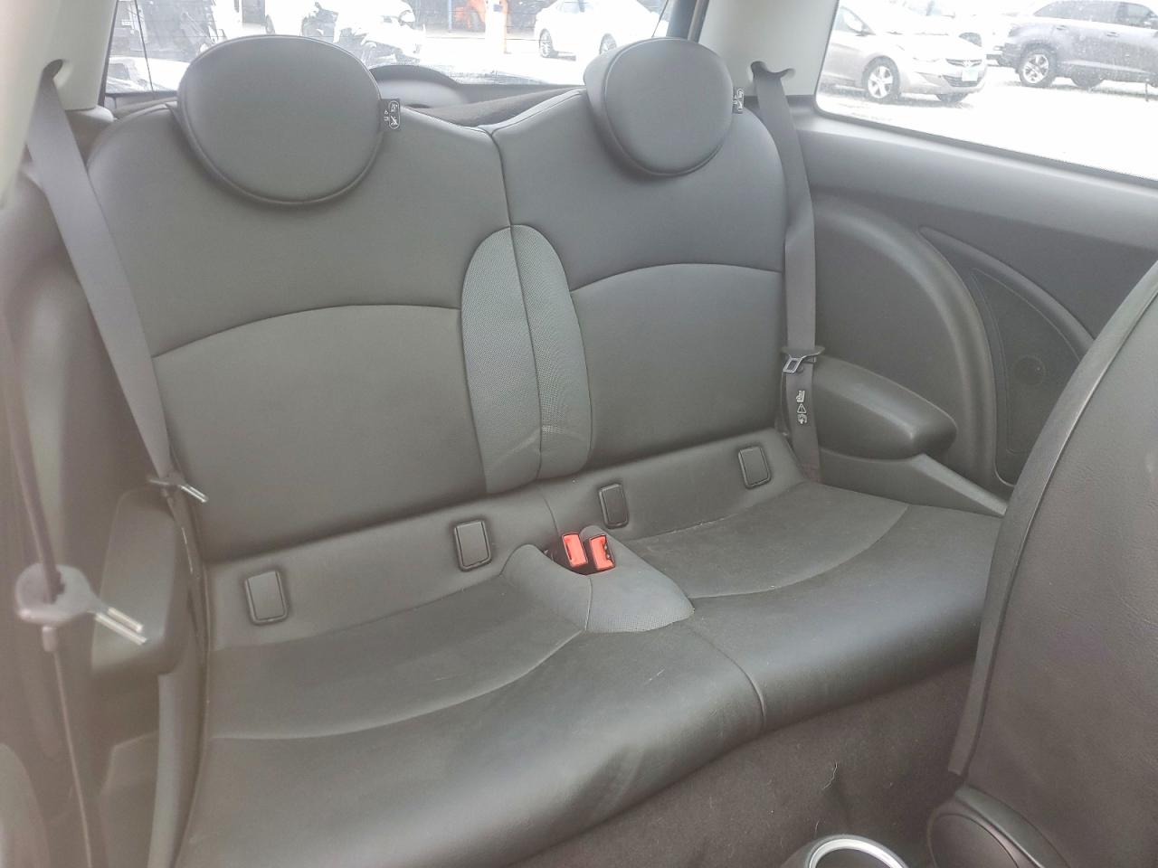 2008 Mini Cooper S Cream vin: WMWMF73558TT90049