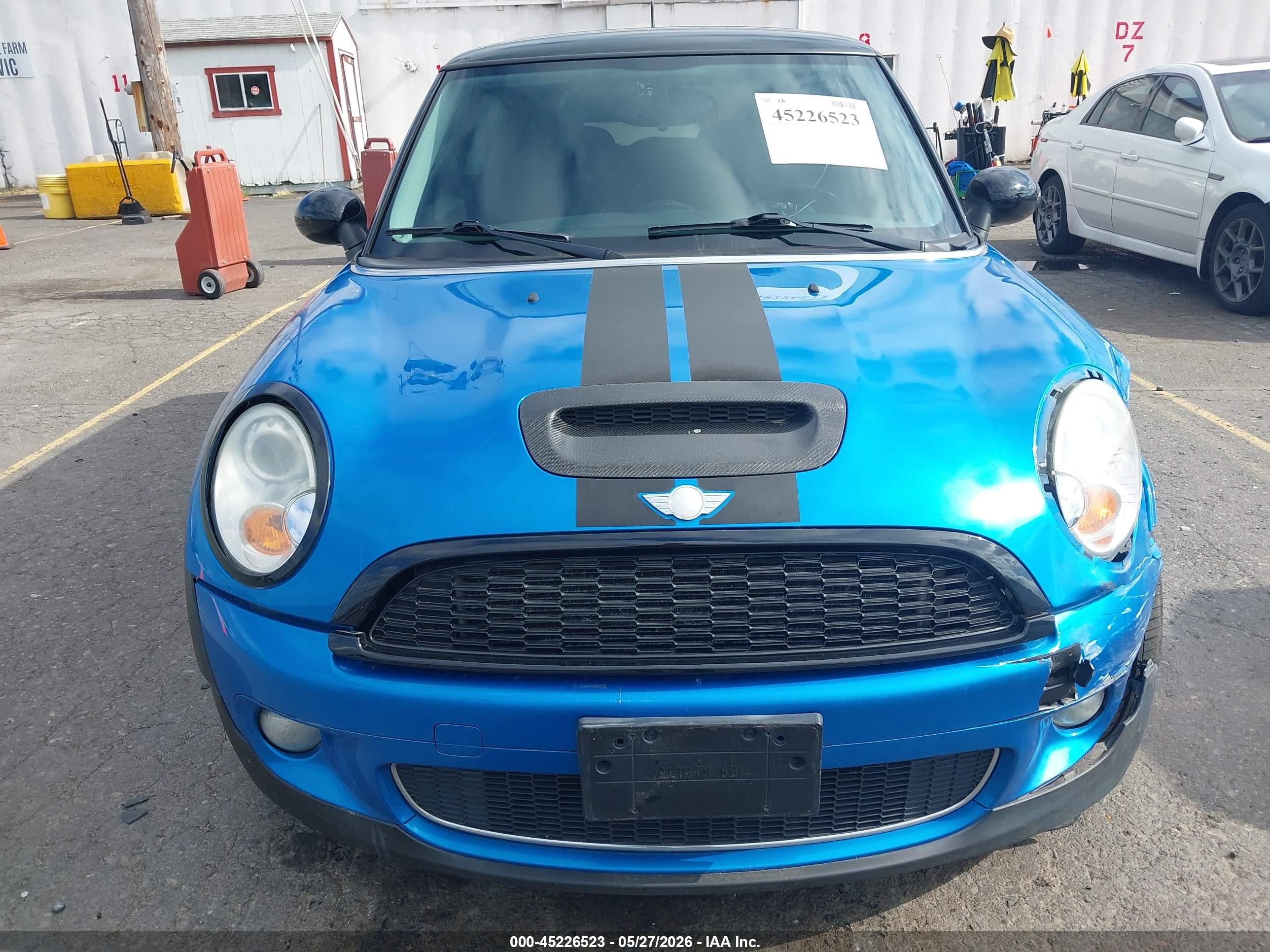 2008 Mini Cooper S   Blue vin: WMWMF73558TV33839