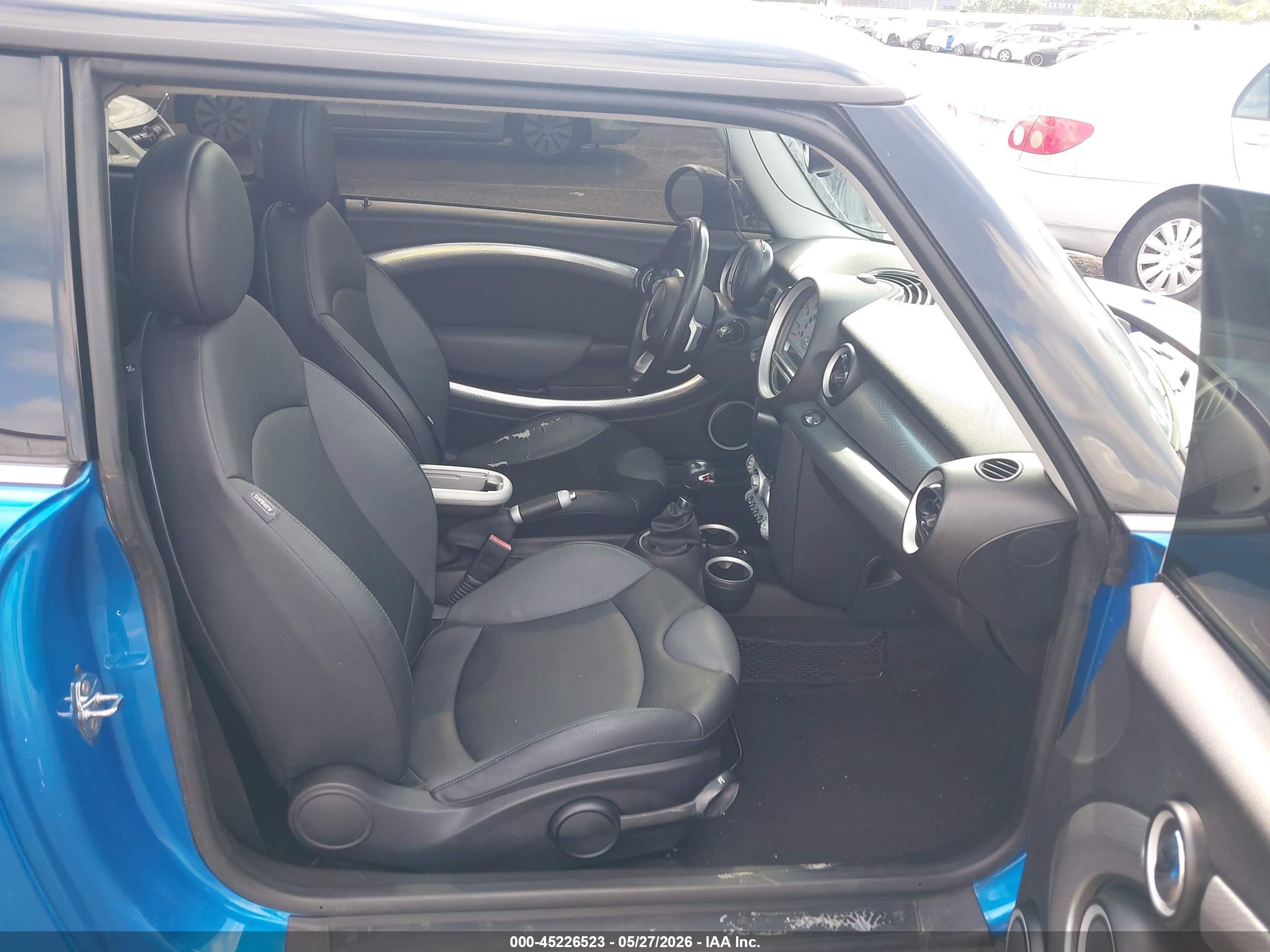 2008 Mini Cooper S   Blue vin: WMWMF73558TV33839