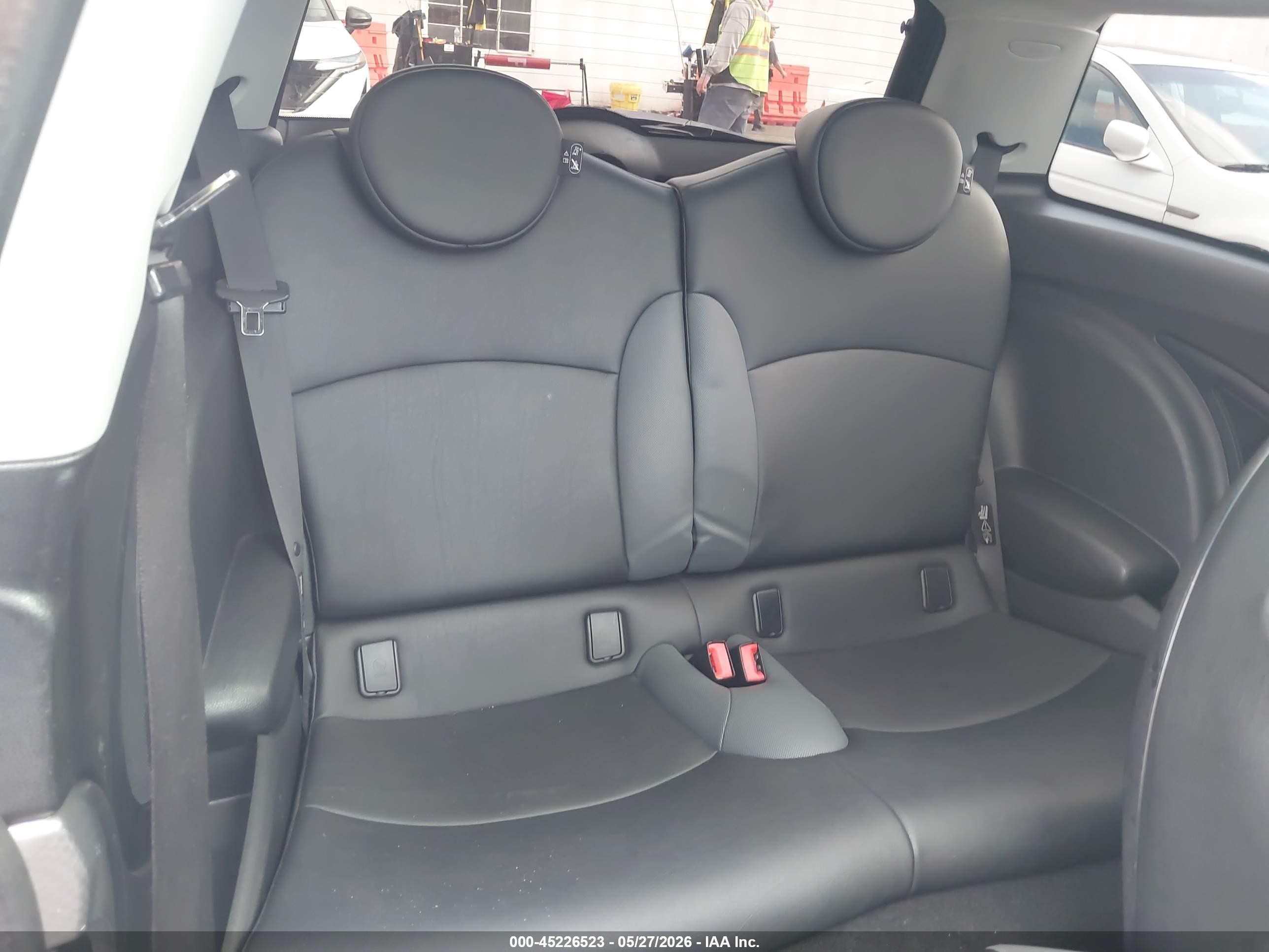2008 Mini Cooper S   Blue vin: WMWMF73558TV33839