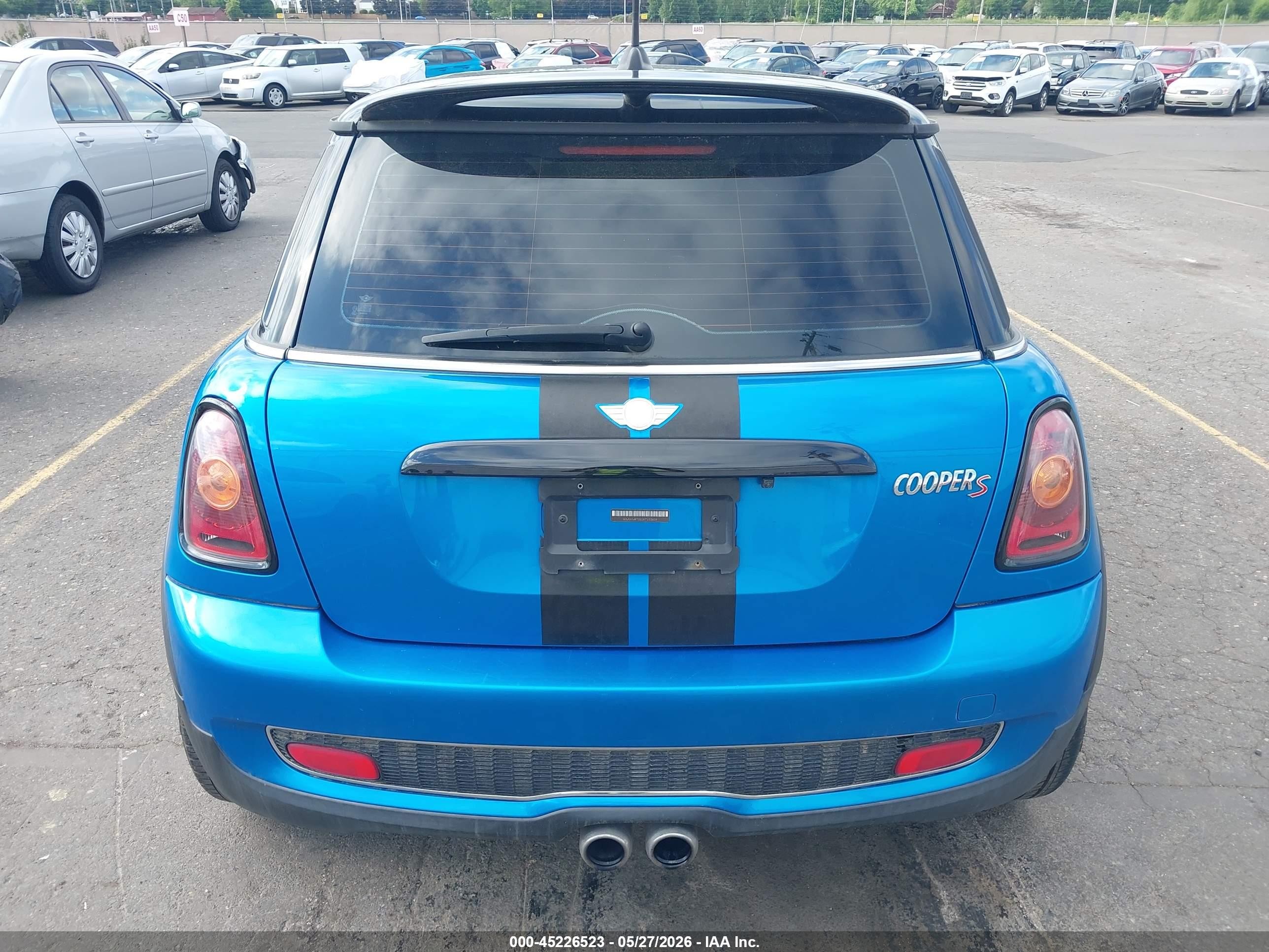 2008 Mini Cooper S   Blue vin: WMWMF73558TV33839