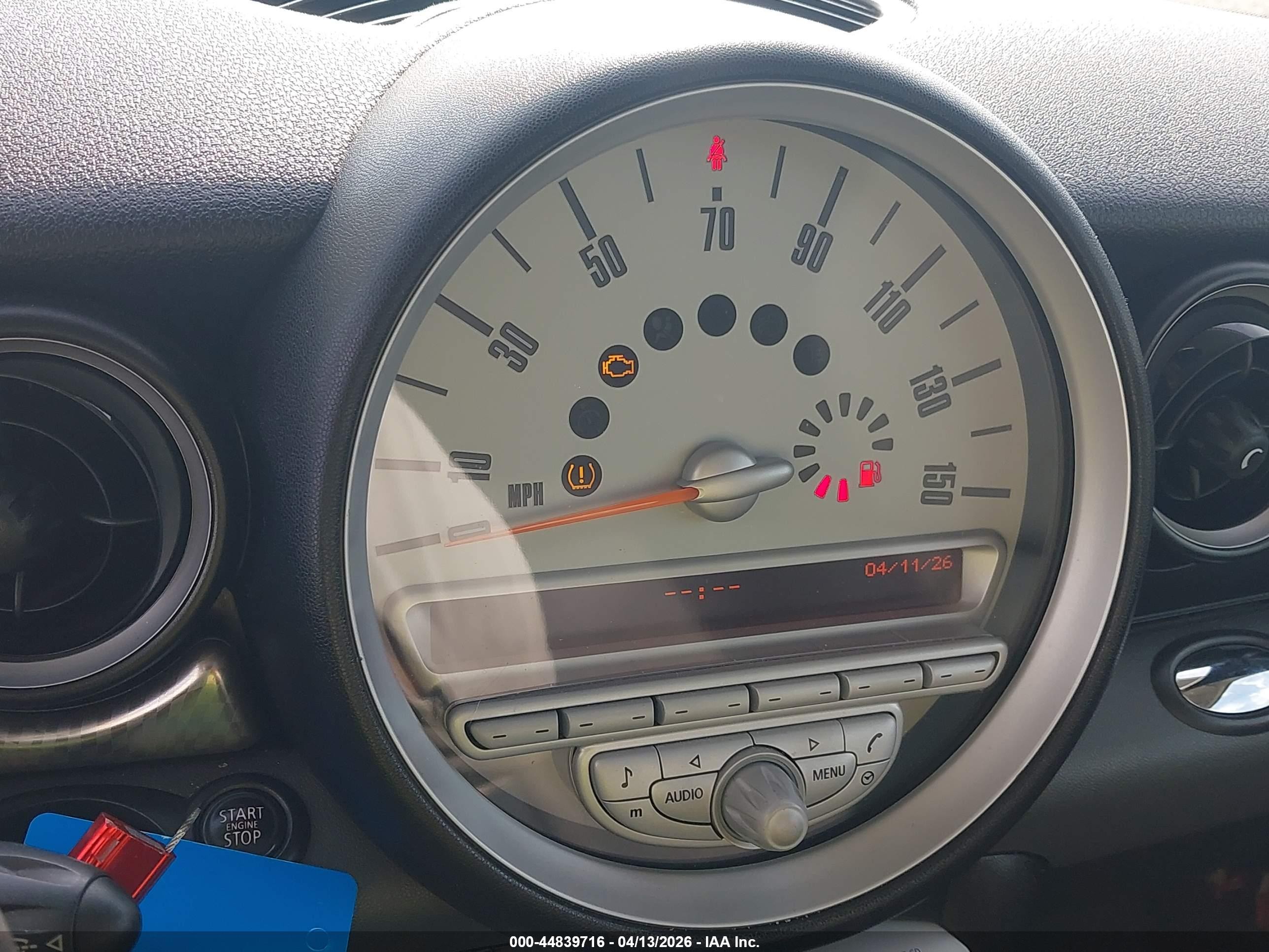 2008 Mini Cooper S   Red vin: WMWMF73558TV34165