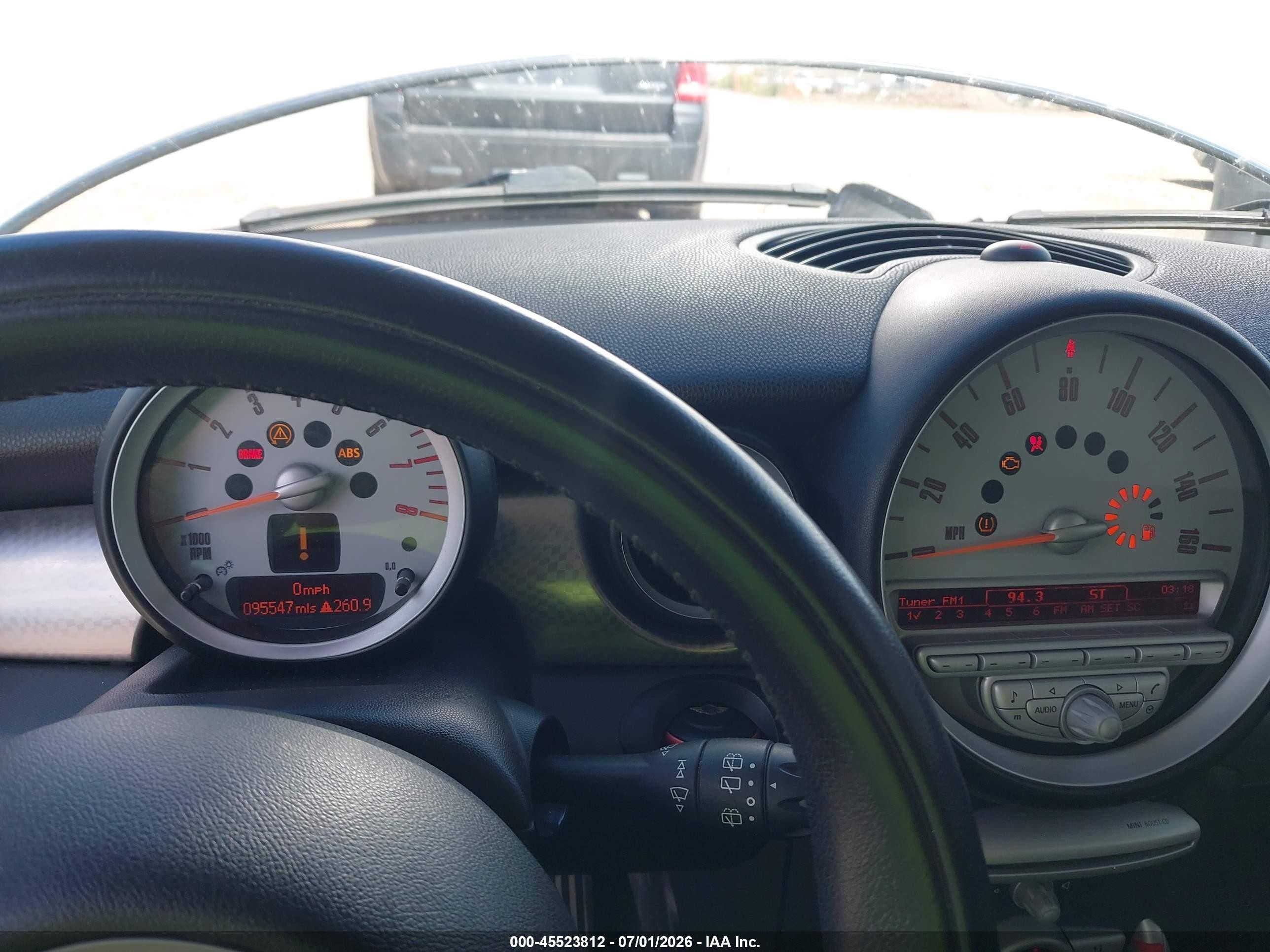 2009 Mini Cooper S   Серебряный vin: WMWMF73559TT94247