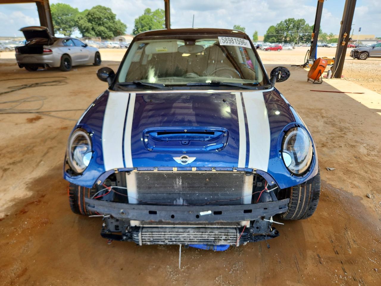 2008 Mini Cooper S Blue vin: WMWMF73568TT90142