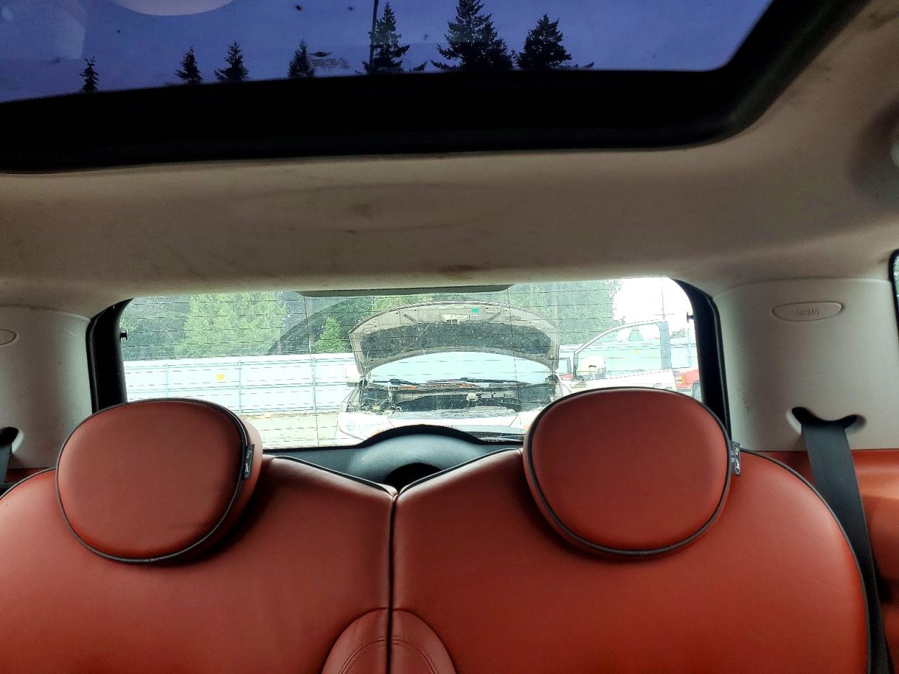 2007 Mini Cooper S Tan vin: WMWMF73577TL83361