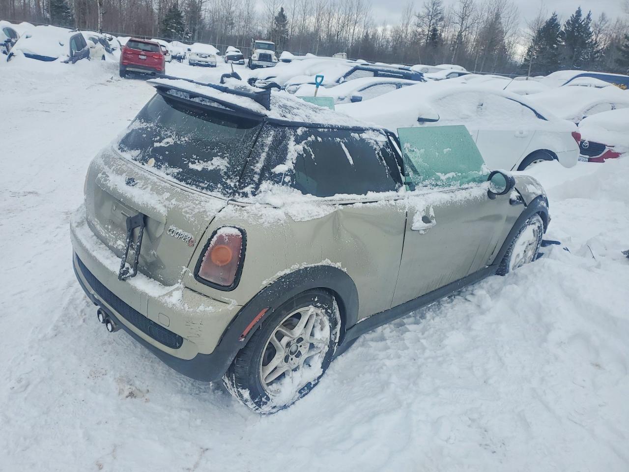 2007 Mini Cooper S Бежевый vin: WMWMF73577TL84297