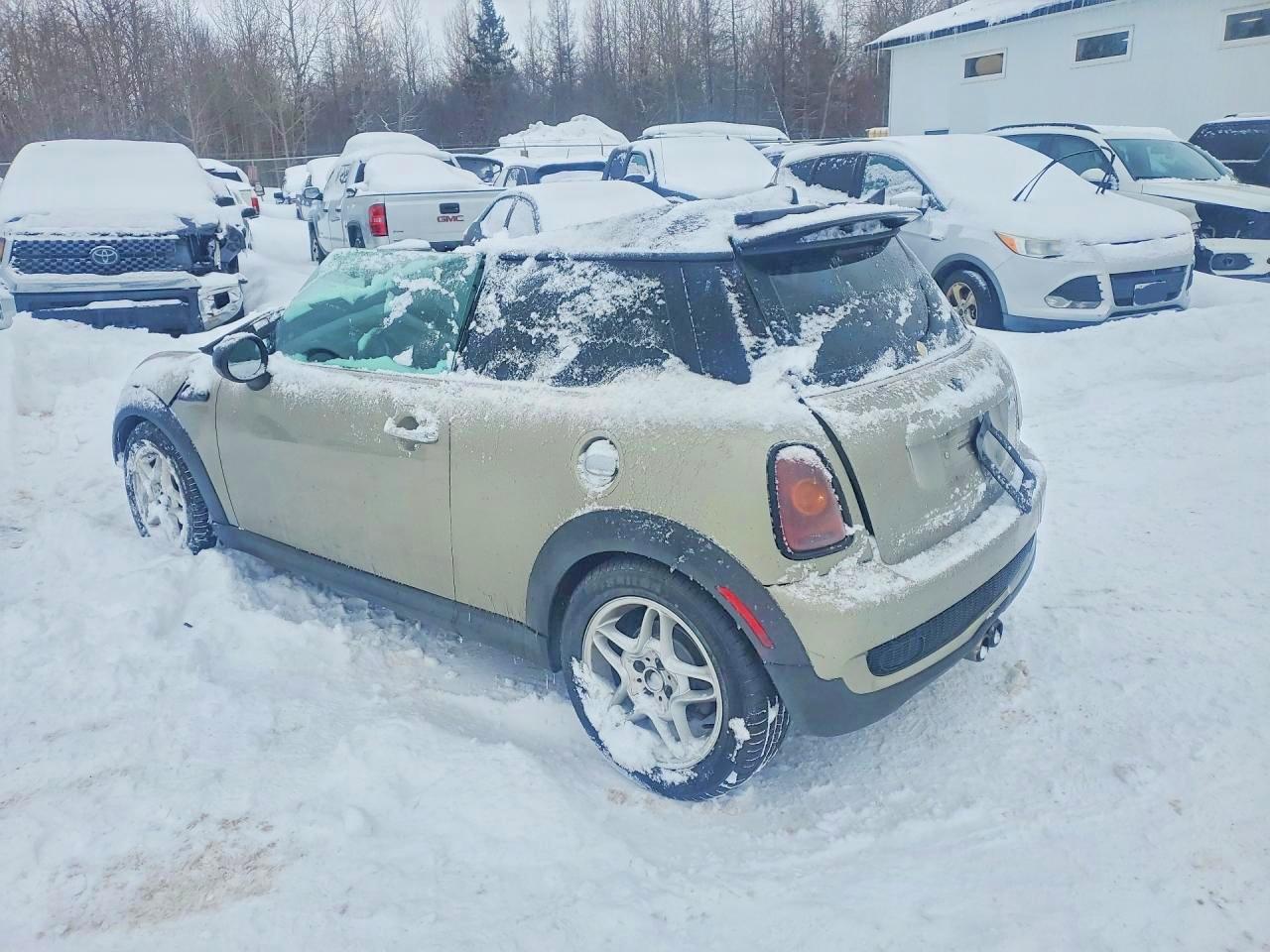 2007 Mini Cooper S Бежевый vin: WMWMF73577TL84297