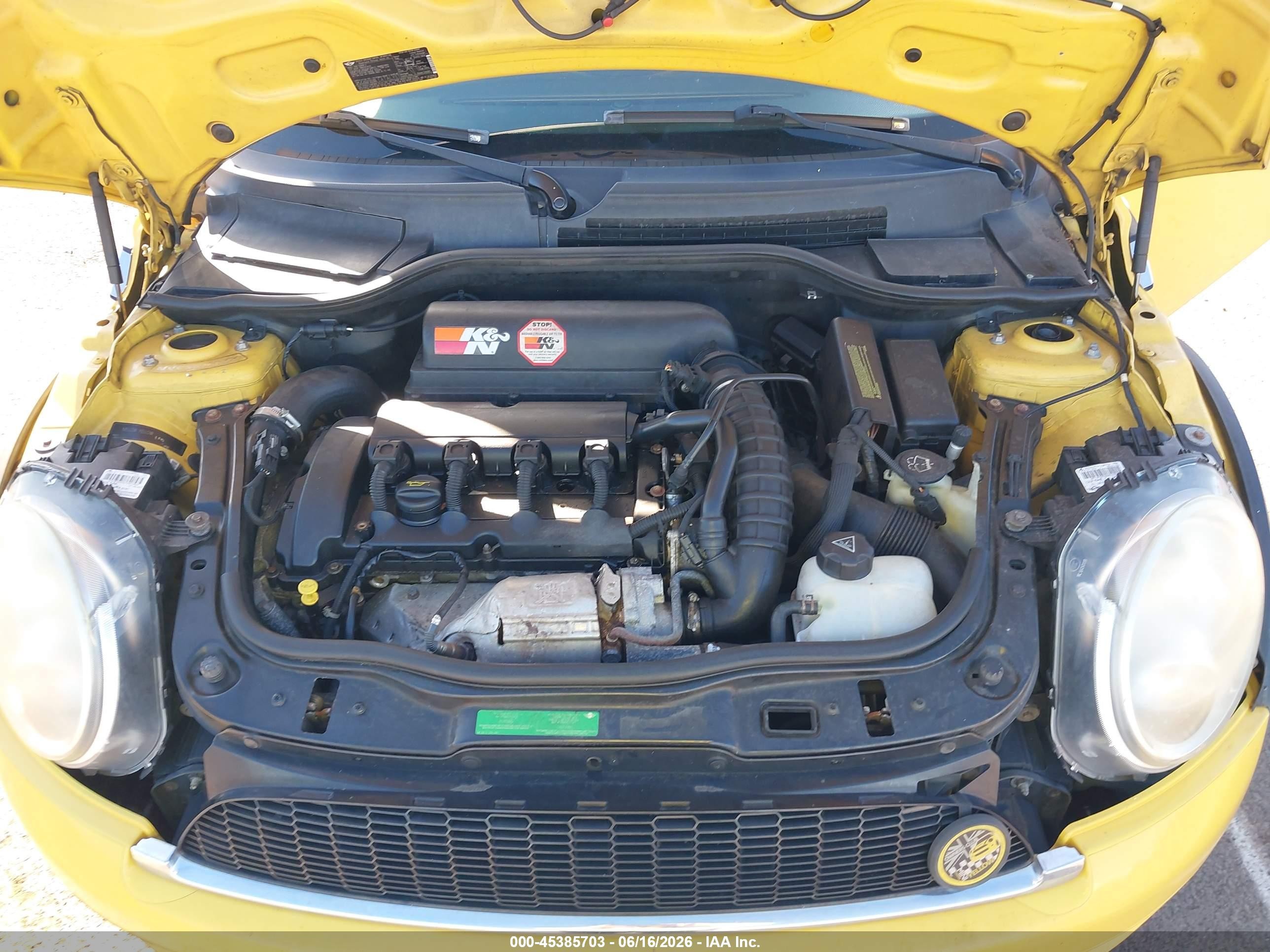 2007 Mini Cooper S   Yellow vin: WMWMF73577TT85935